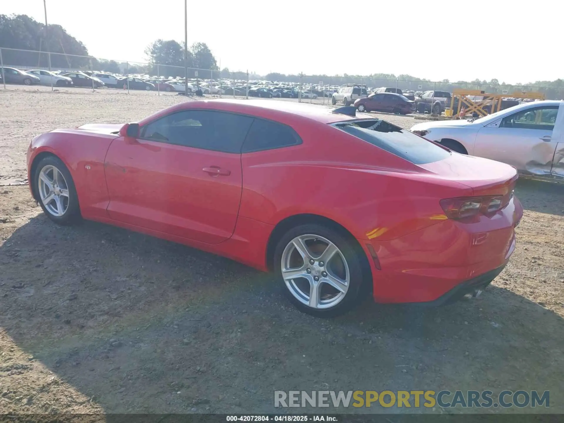 3 Фотография поврежденного автомобиля 1G1FA1RS0L0130021 CHEVROLET CAMARO 2020