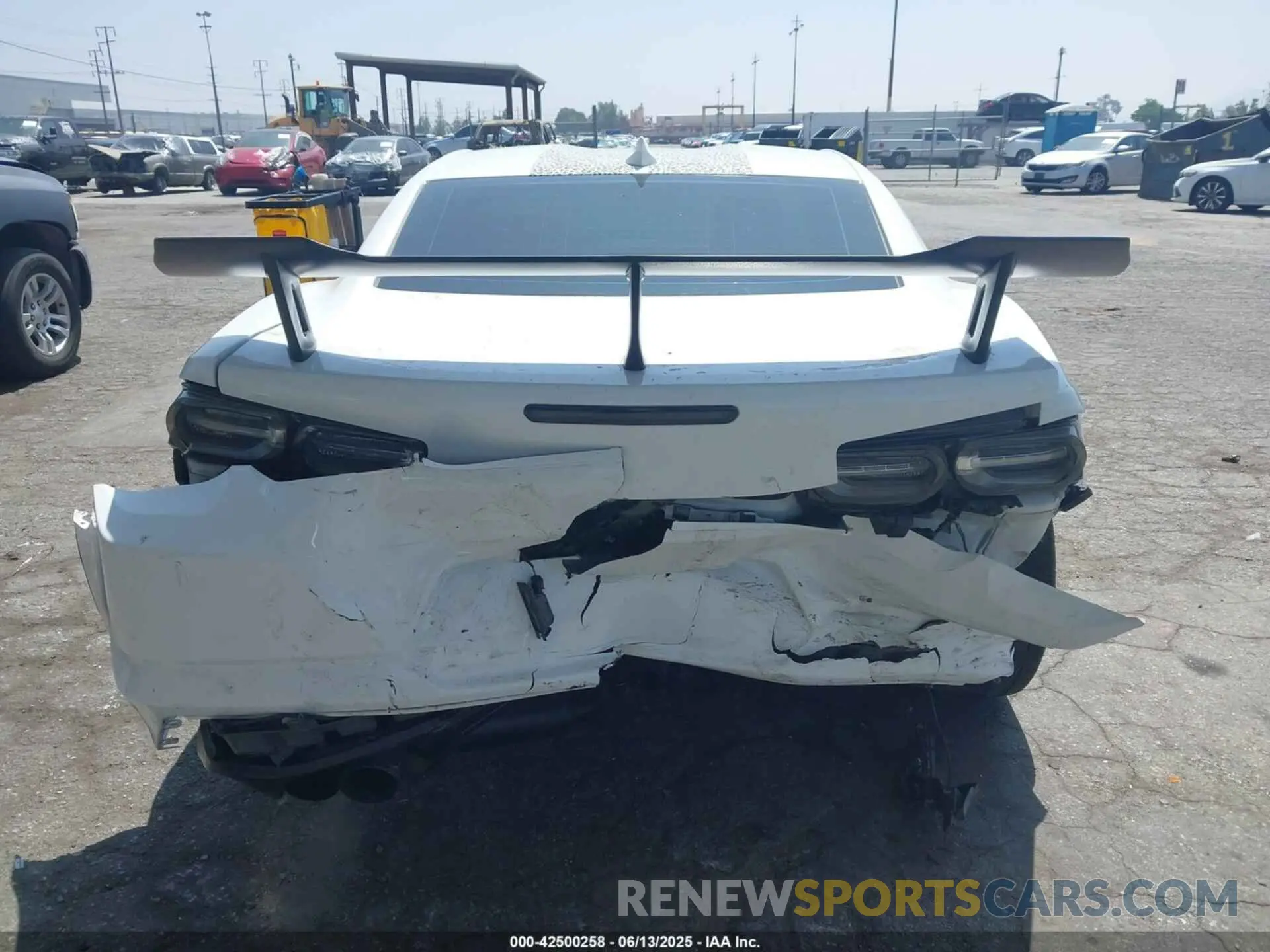 6 Photograph of a damaged car 1G1FA1RS5L0145162 CHEVROLET CAMARO 2020