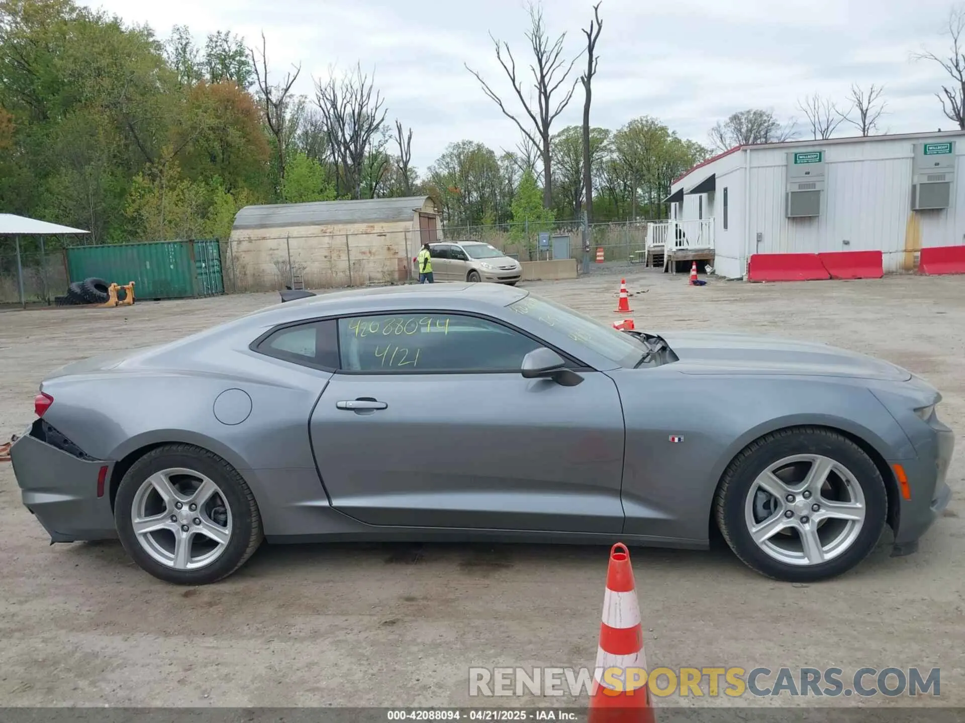 13 Фотография поврежденного автомобиля 1G1FA1RX8L0106464 CHEVROLET CAMARO 2020