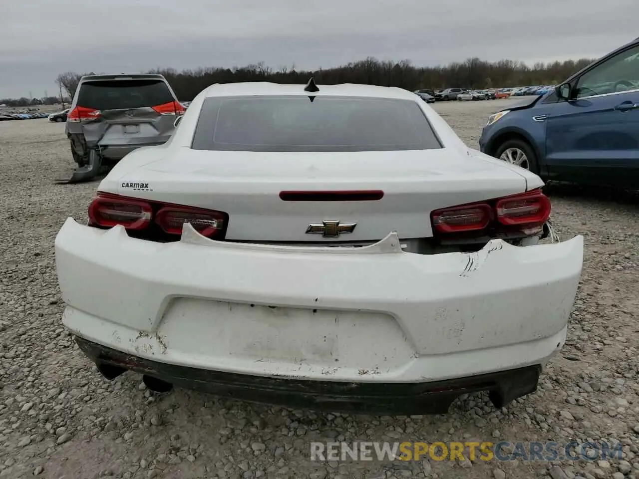 6 Photograph of a damaged car 1G1FB1RS0L0109098 CHEVROLET CAMARO 2020