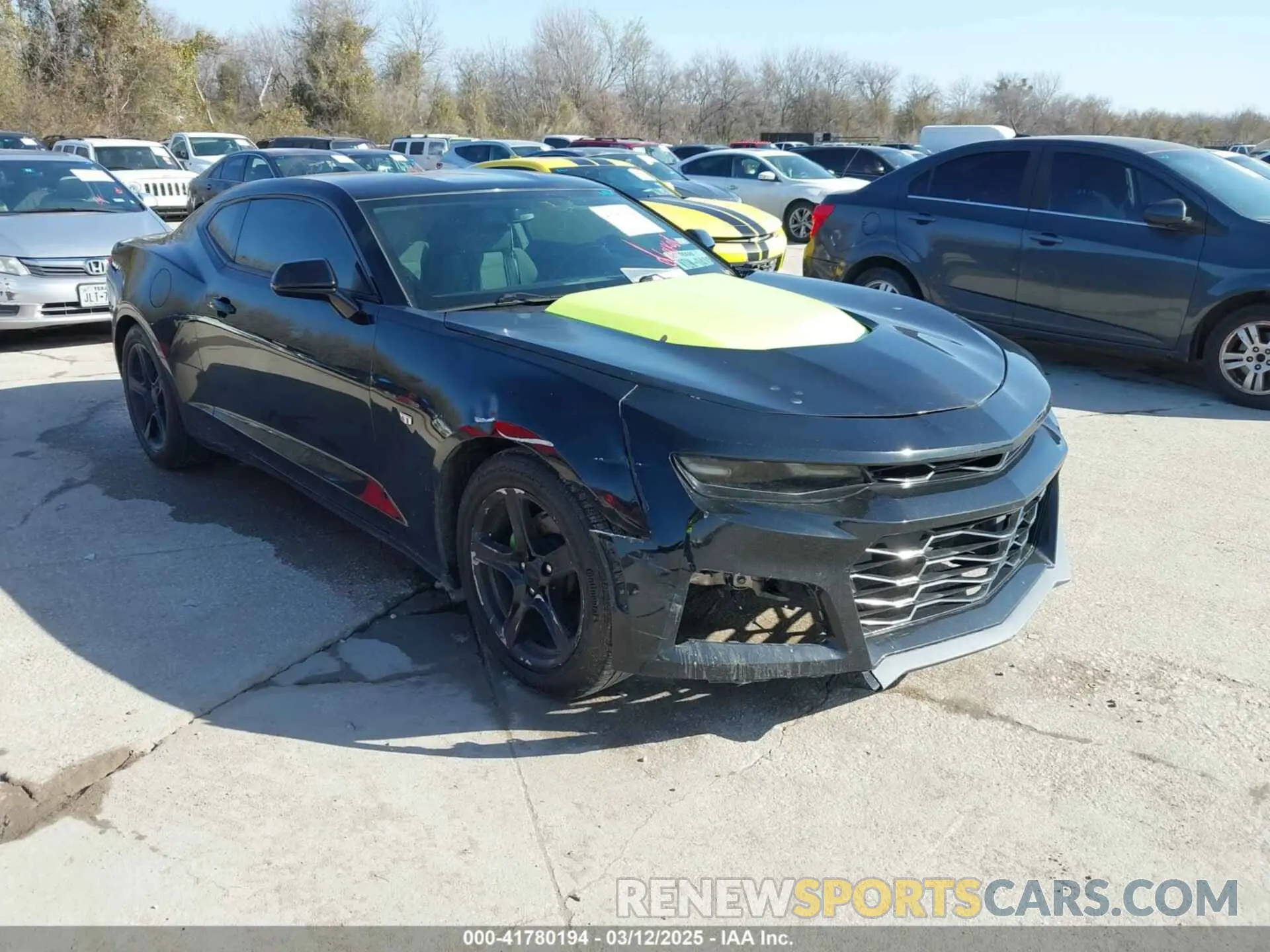 1 Photograph of a damaged car 1G1FB1RS0L0116889 CHEVROLET CAMARO 2020