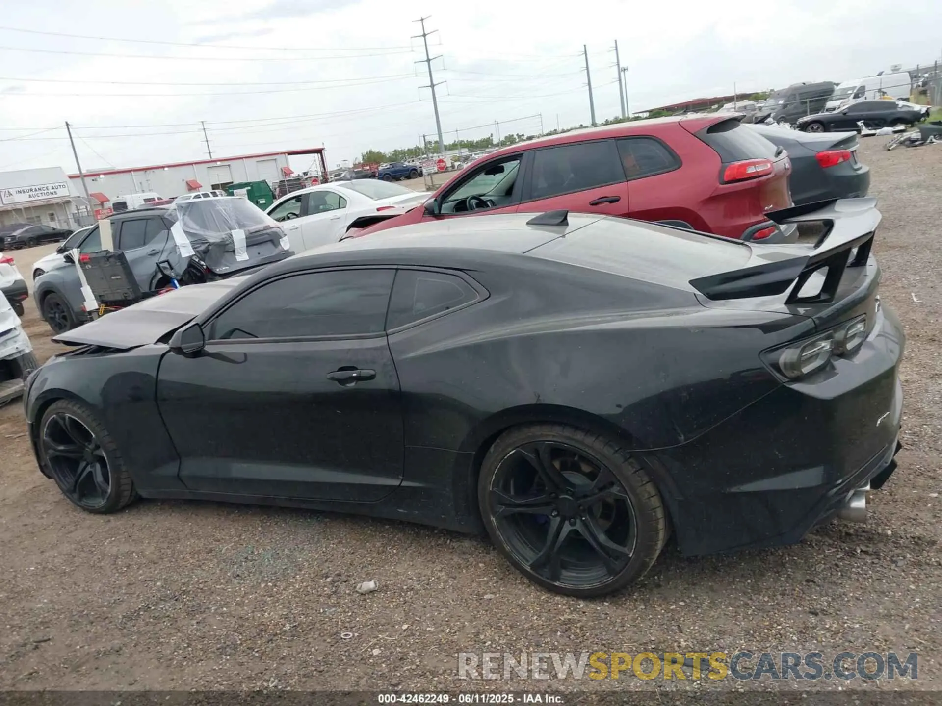 14 Photograph of a damaged car 1G1FB1RS2L0137243 CHEVROLET CAMARO 2020