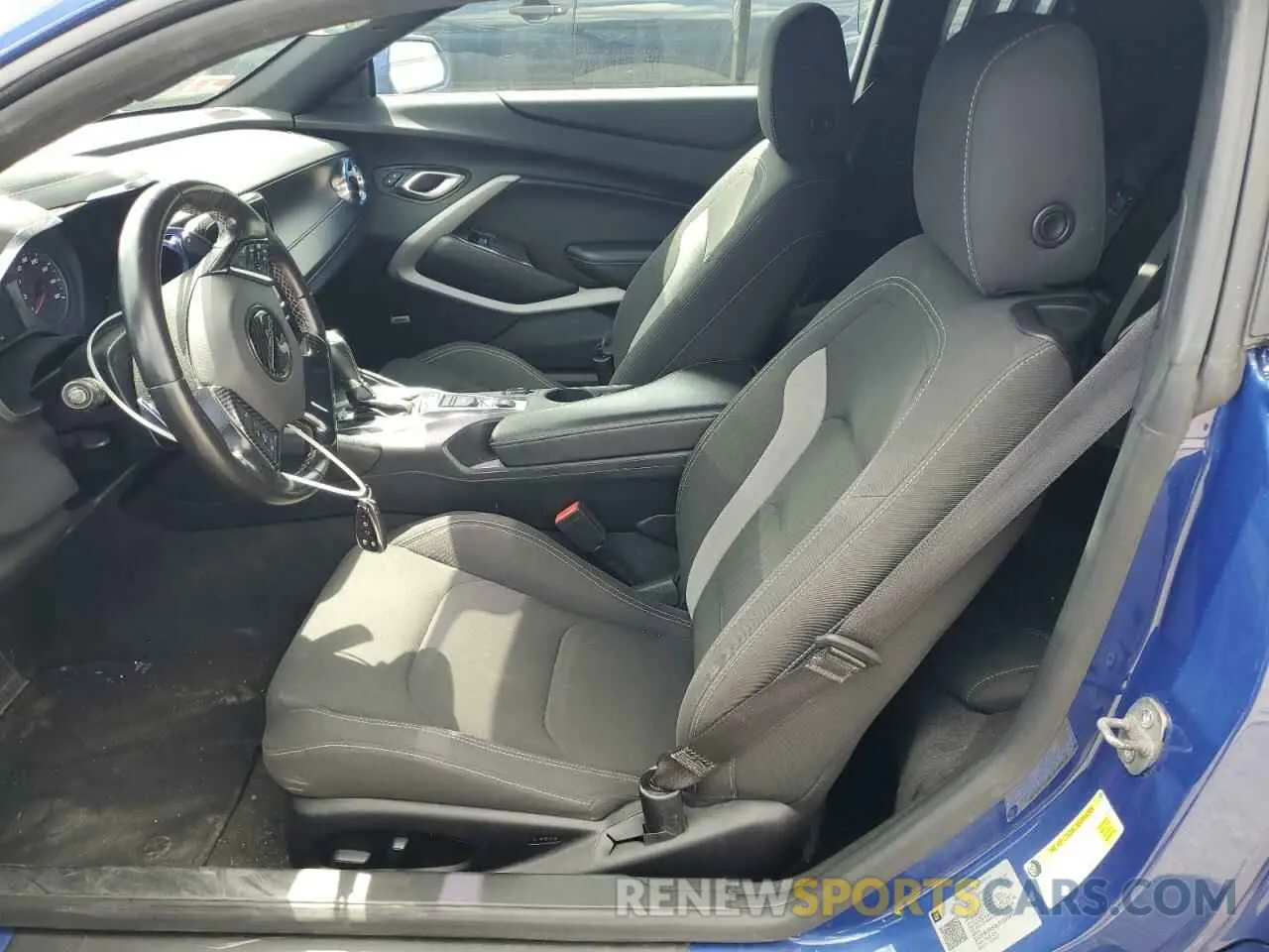 7 Photograph of a damaged car 1G1FB1RS3L0115591 CHEVROLET CAMARO 2020