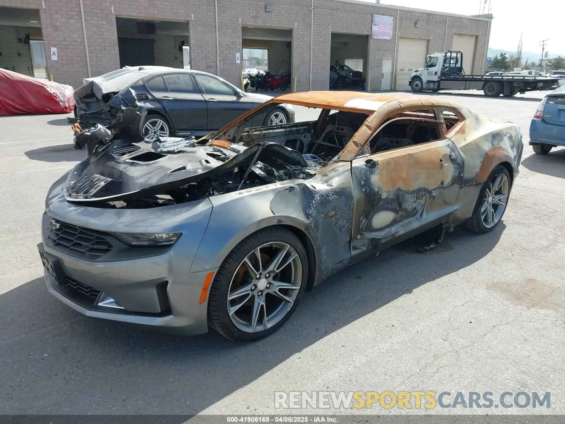 2 Фотография поврежденного автомобиля 1G1FB1RS3L0131726 CHEVROLET CAMARO 2020