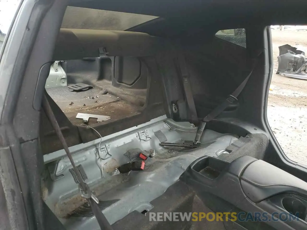 10 Photograph of a damaged car 1G1FB1RS4L0128821 CHEVROLET CAMARO 2020