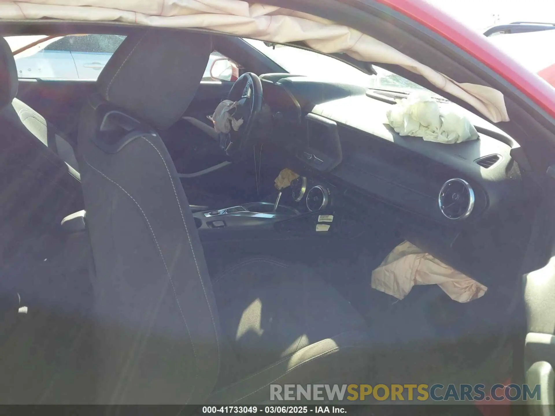 5 Photograph of a damaged car 1G1FB1RS6L0109154 CHEVROLET CAMARO 2020