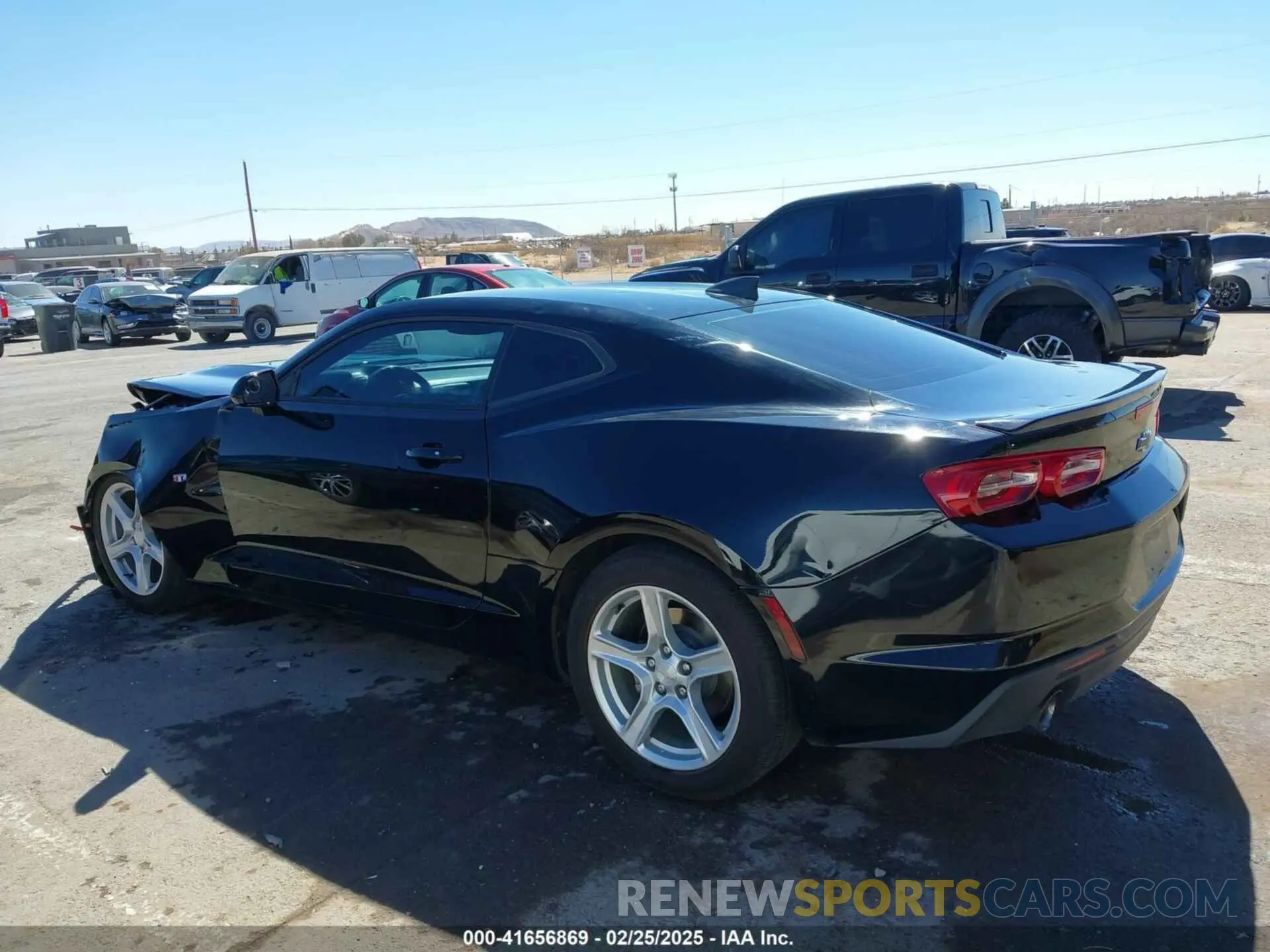 14 Photograph of a damaged car 1G1FB1RS9L0132461 CHEVROLET CAMARO 2020