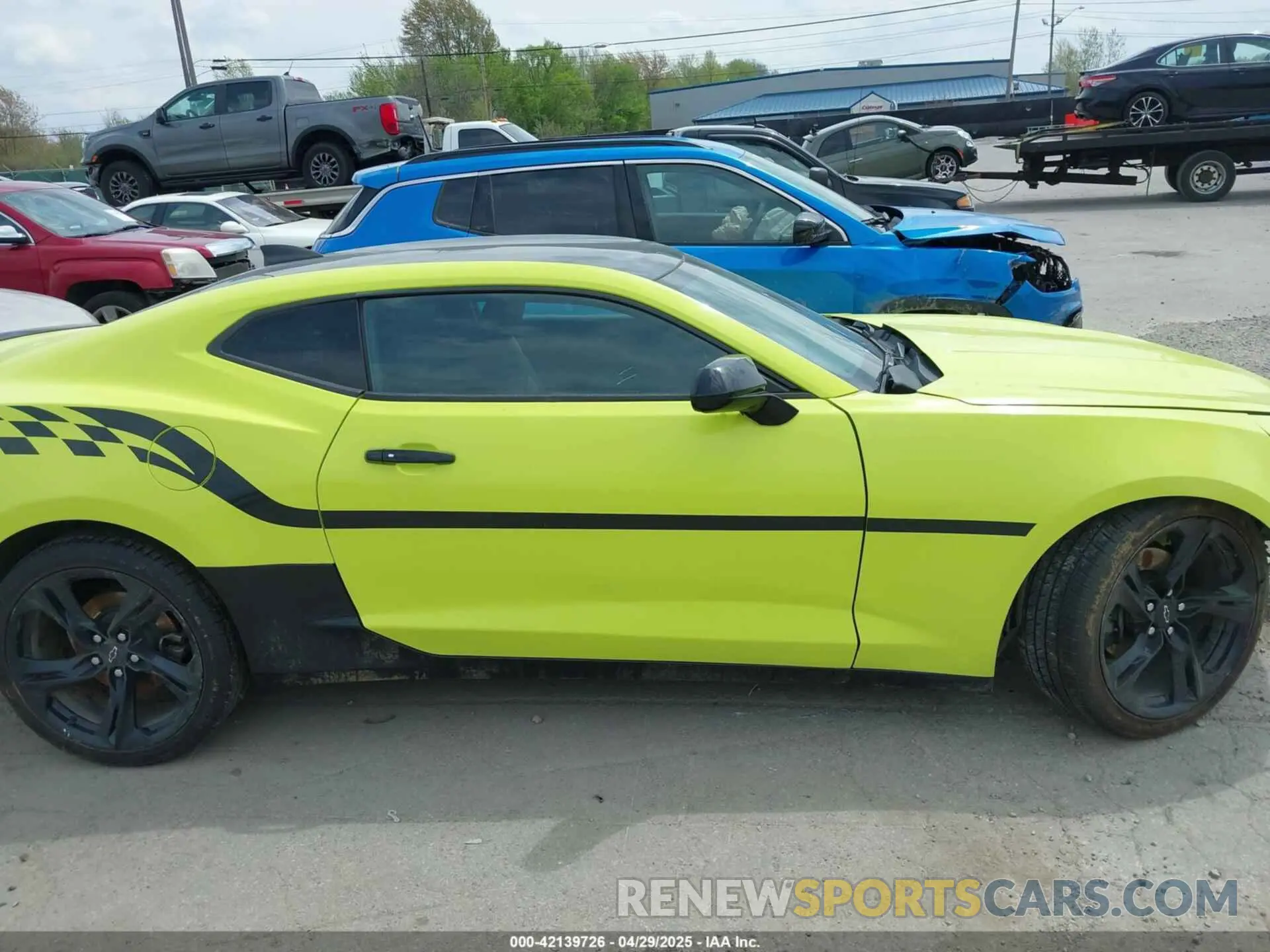 14 Photograph of a damaged car 1G1FB1RSXL0108606 CHEVROLET CAMARO 2020