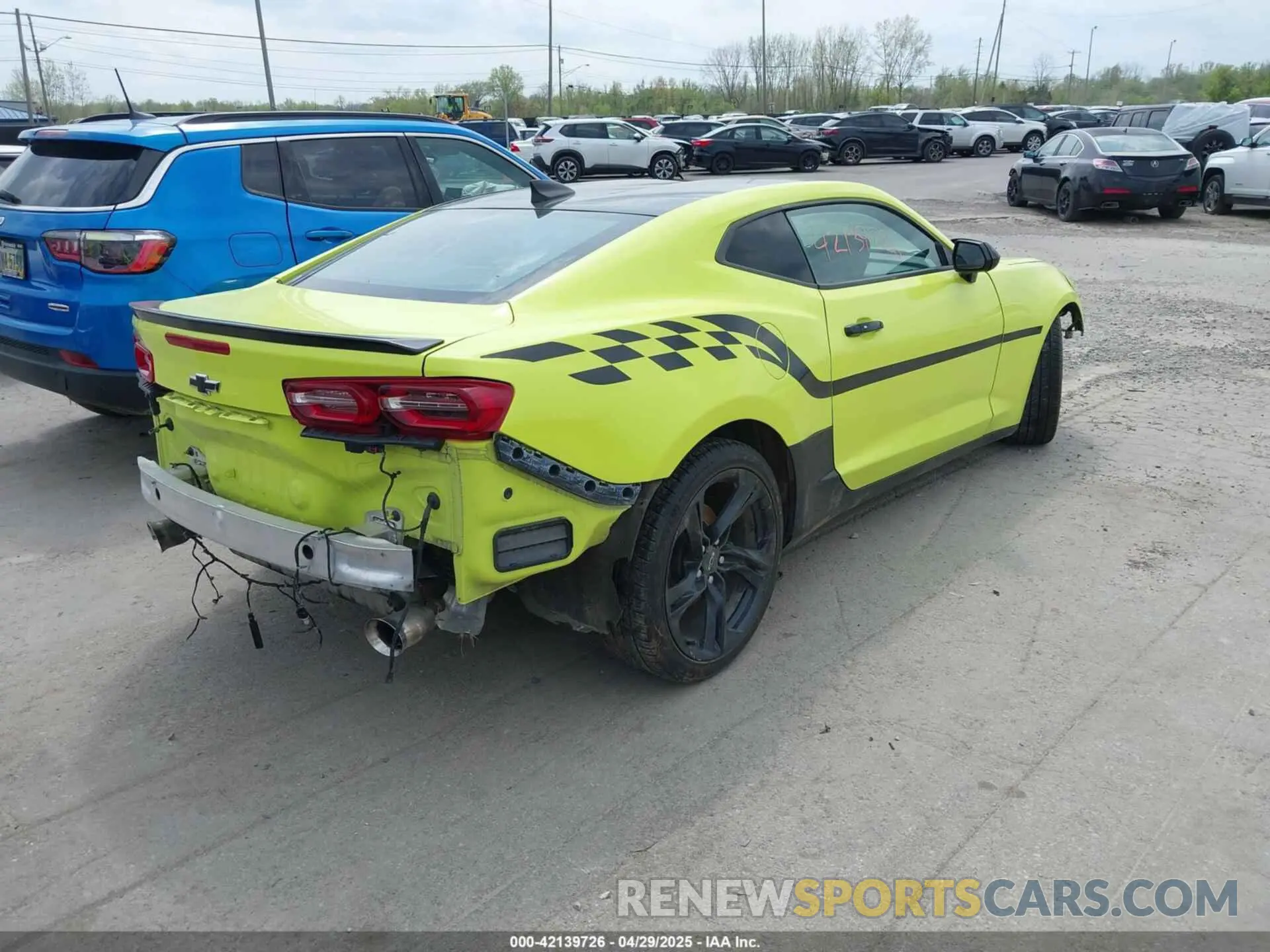 4 Photograph of a damaged car 1G1FB1RSXL0108606 CHEVROLET CAMARO 2020