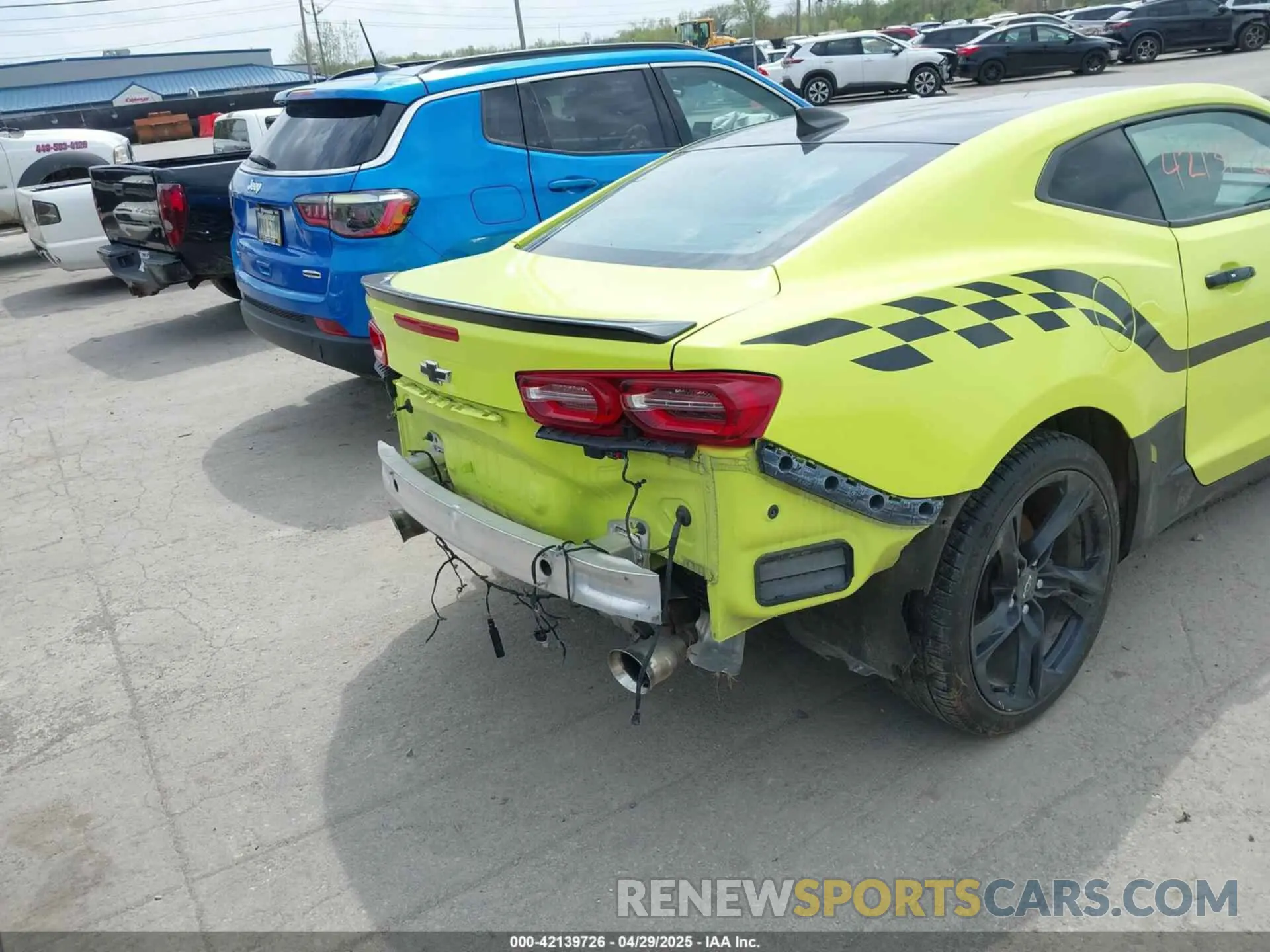 6 Photograph of a damaged car 1G1FB1RSXL0108606 CHEVROLET CAMARO 2020