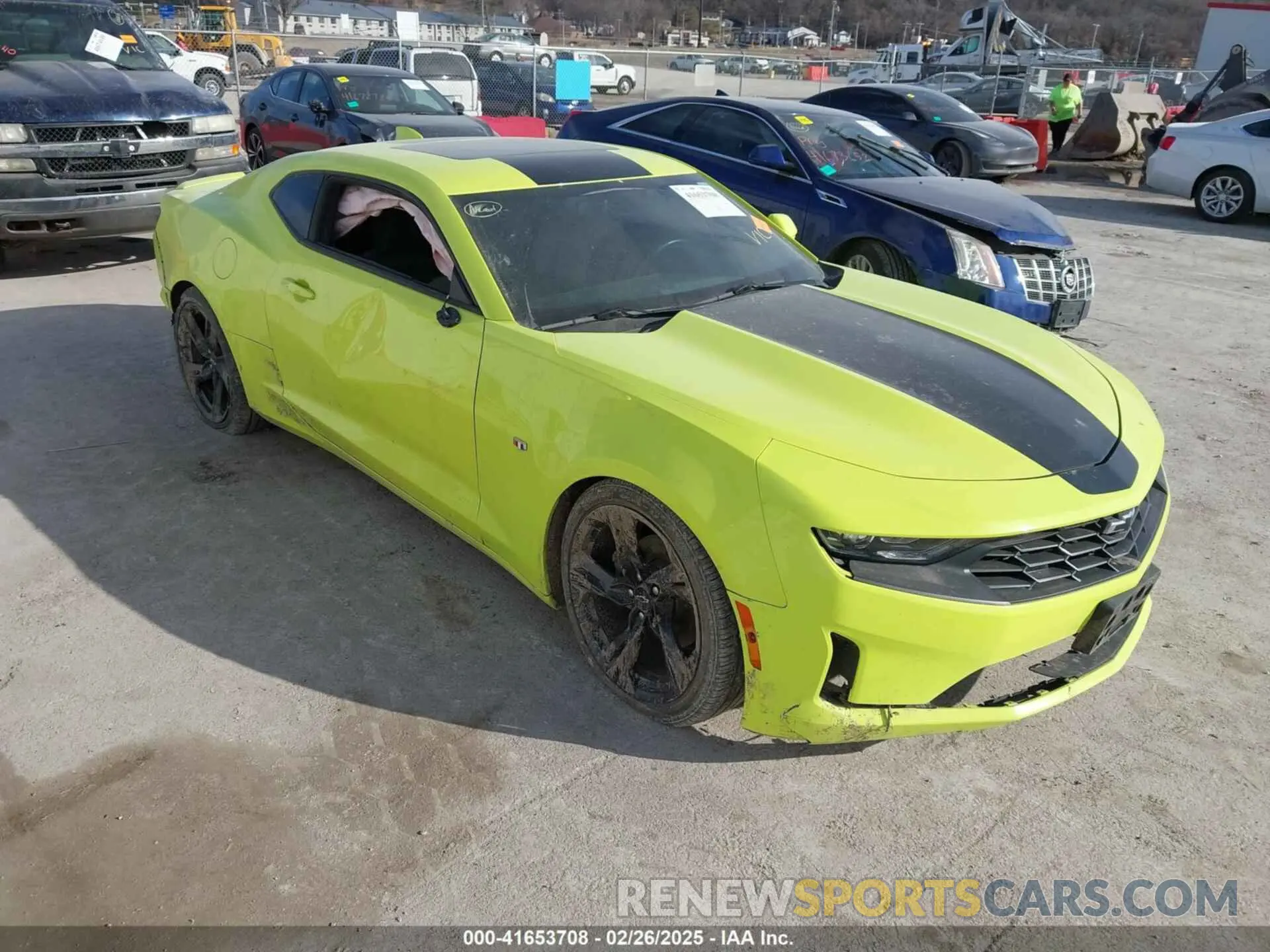 1 Photograph of a damaged car 1G1FB1RSXL0130718 CHEVROLET CAMARO 2020