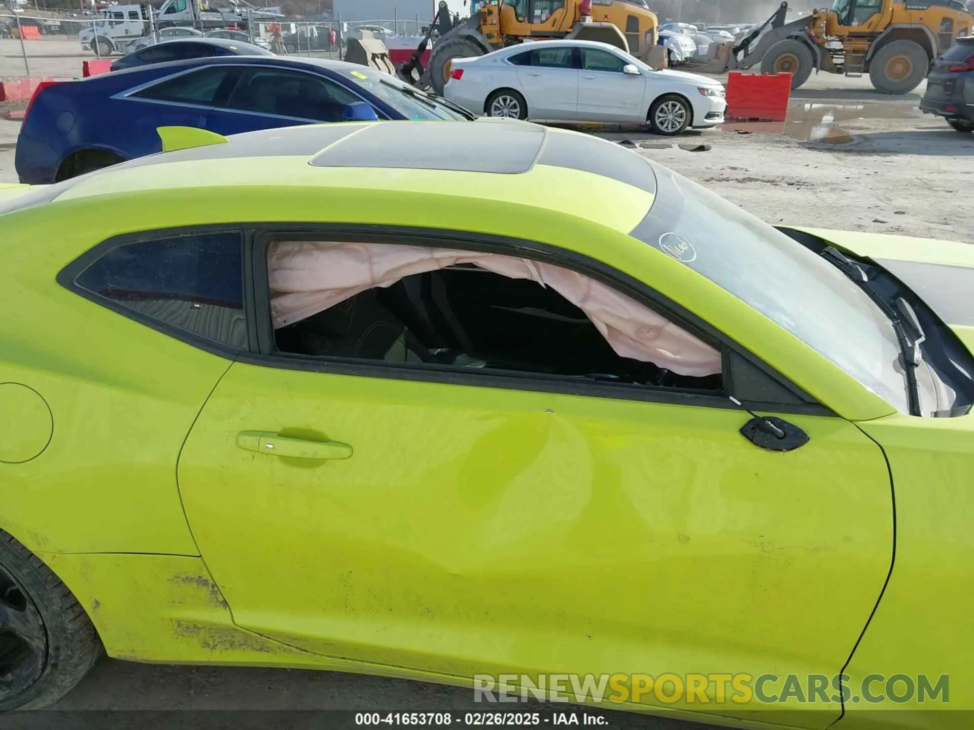 6 Photograph of a damaged car 1G1FB1RSXL0130718 CHEVROLET CAMARO 2020
