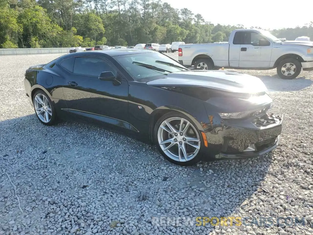 4 Photograph of a damaged car 1G1FB1RSXL0131948 CHEVROLET CAMARO 2020