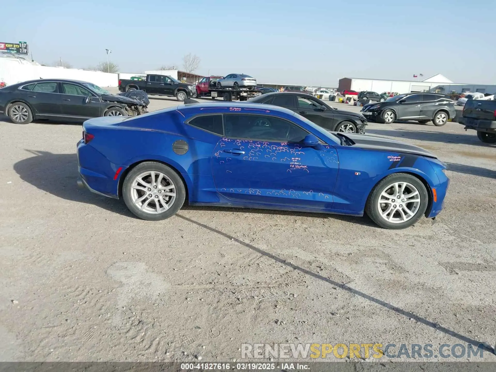 13 Photograph of a damaged car 1G1FB1RX0L0142789 CHEVROLET CAMARO 2020