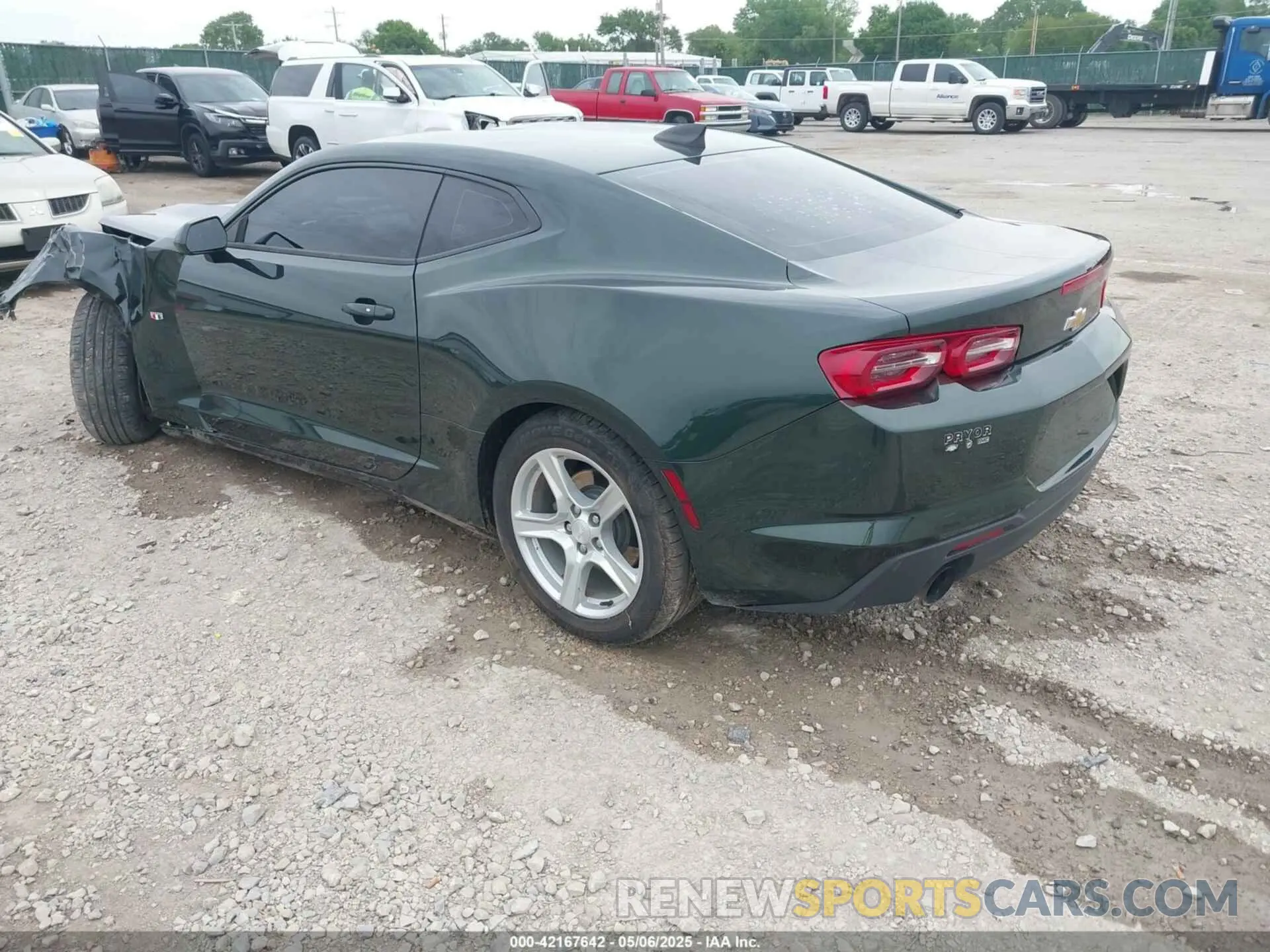 3 Фотография поврежденного автомобиля 1G1FB1RX1L0108280 CHEVROLET CAMARO 2020