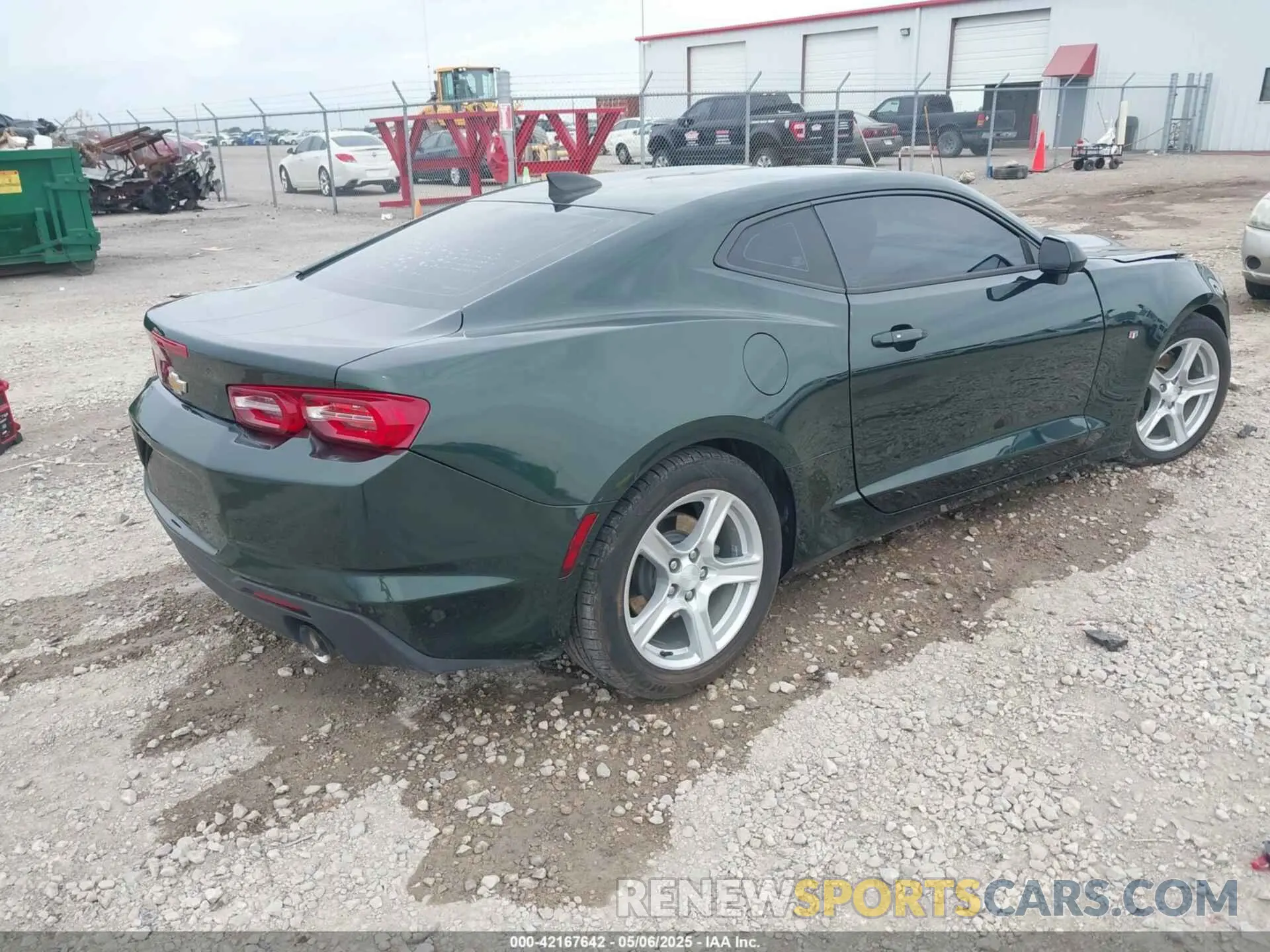 4 Фотография поврежденного автомобиля 1G1FB1RX1L0108280 CHEVROLET CAMARO 2020