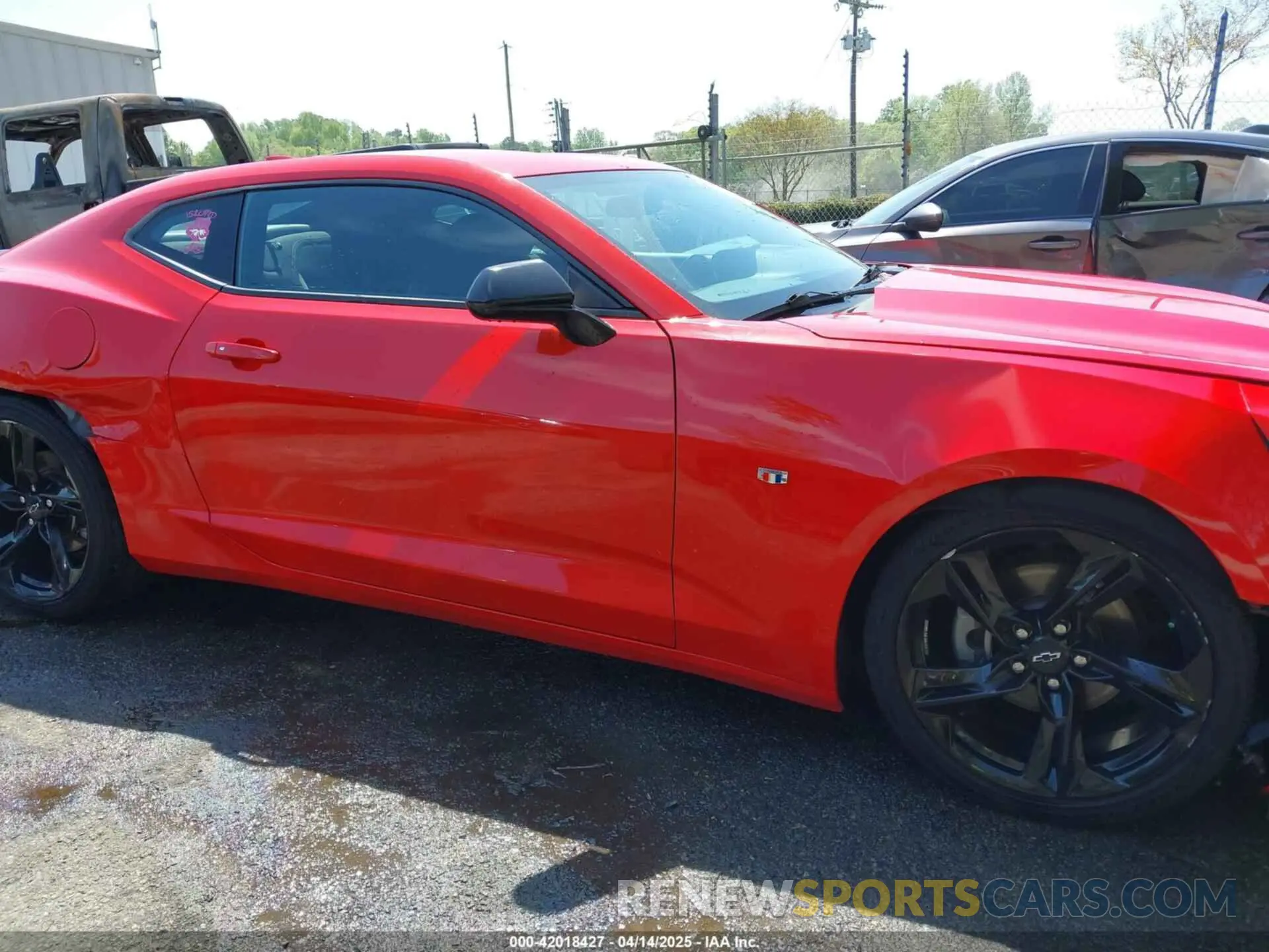 13 Photograph of a damaged car 1G1FB1RX1L0113401 CHEVROLET CAMARO 2020