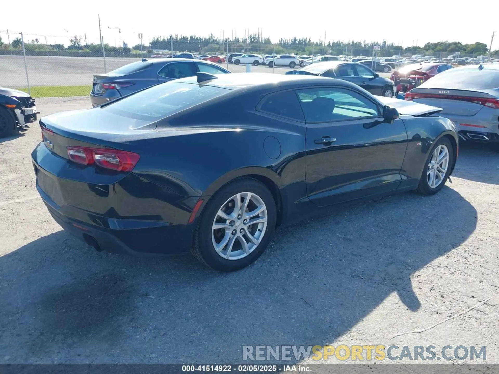 4 Фотография поврежденного автомобиля 1G1FB1RX1L0133714 CHEVROLET CAMARO 2020