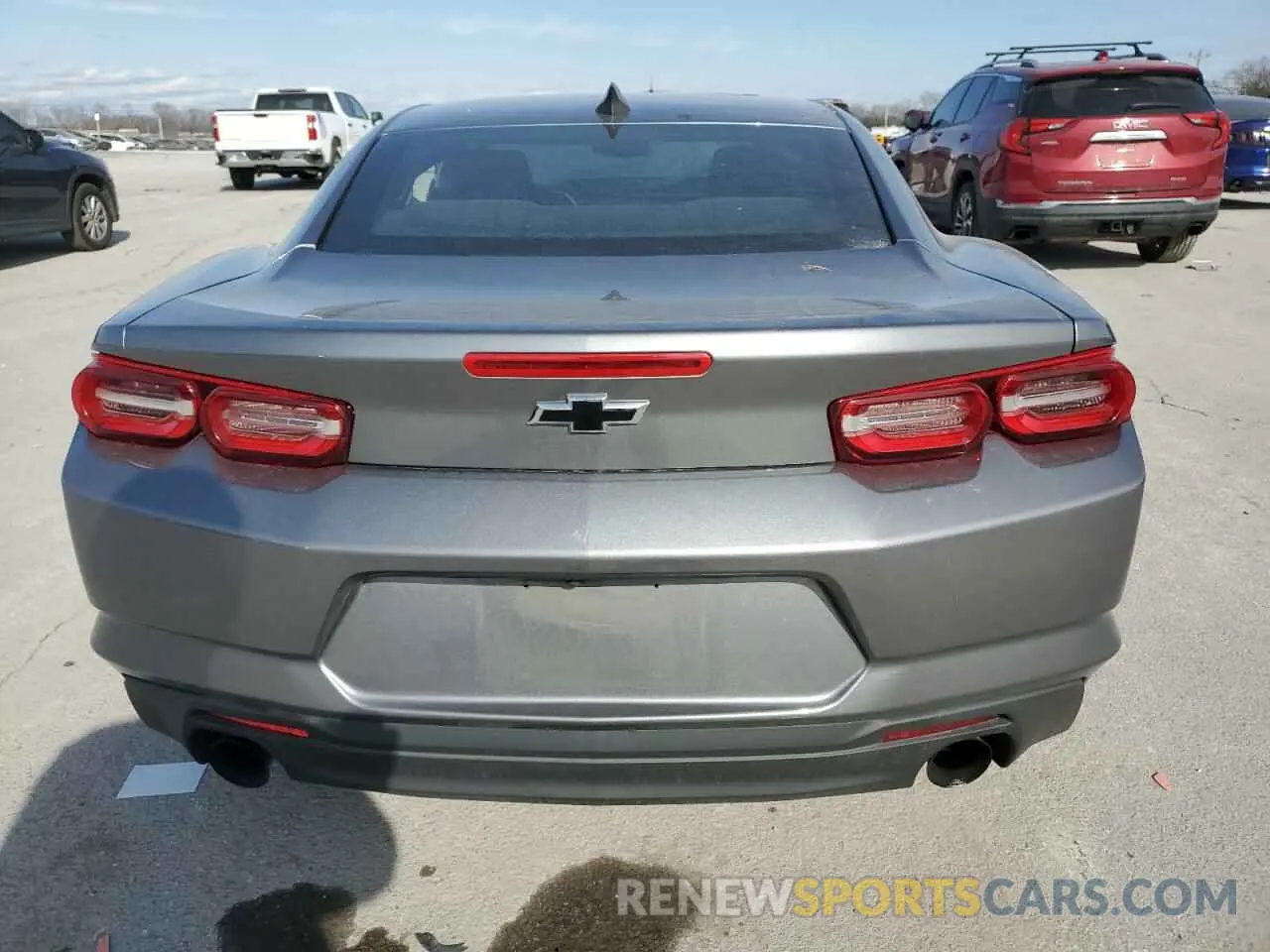 6 Photograph of a damaged car 1G1FB1RX2L0108126 CHEVROLET CAMARO 2020