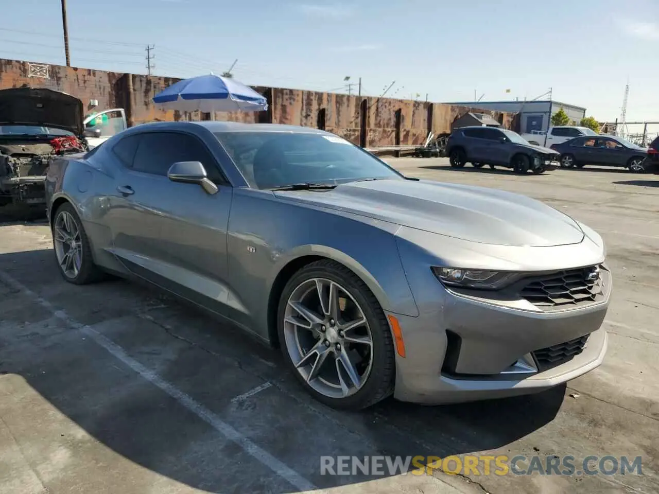 4 Фотография поврежденного автомобиля 1G1FB1RX3L0135464 CHEVROLET CAMARO 2020