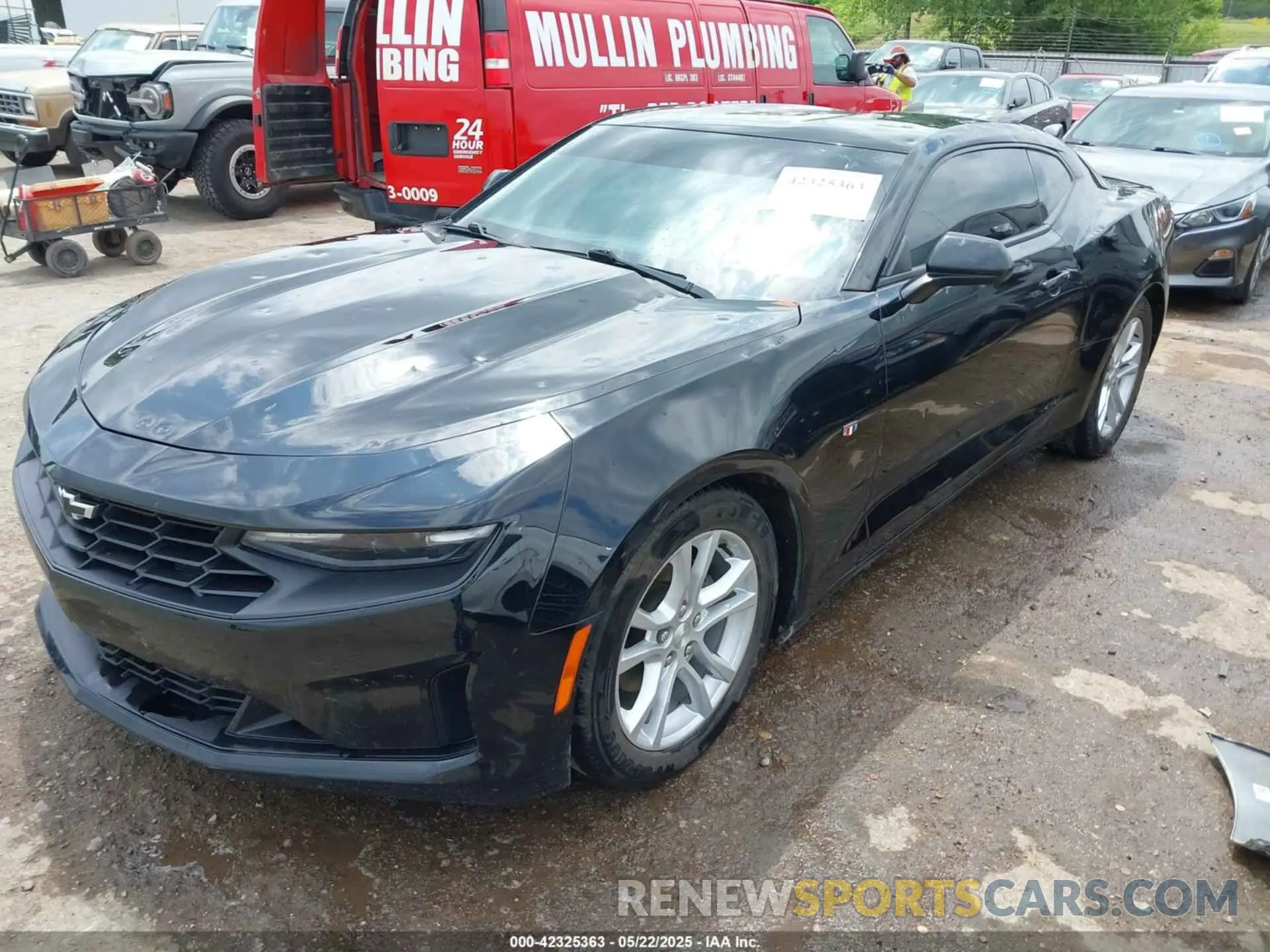2 Photograph of a damaged car 1G1FB1RX4L0140365 CHEVROLET CAMARO 2020