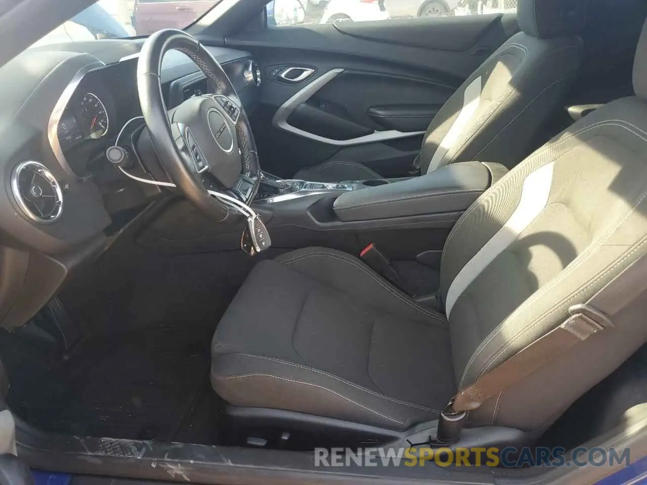7 Photograph of a damaged car 1G1FB1RX5L0112901 CHEVROLET CAMARO 2020