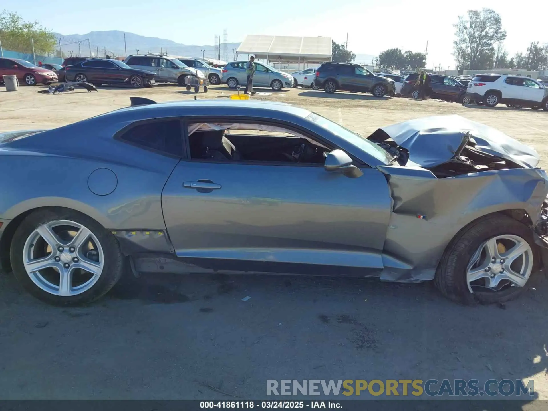 12 Фотография поврежденного автомобиля 1G1FB1RX7L0102306 CHEVROLET CAMARO 2020