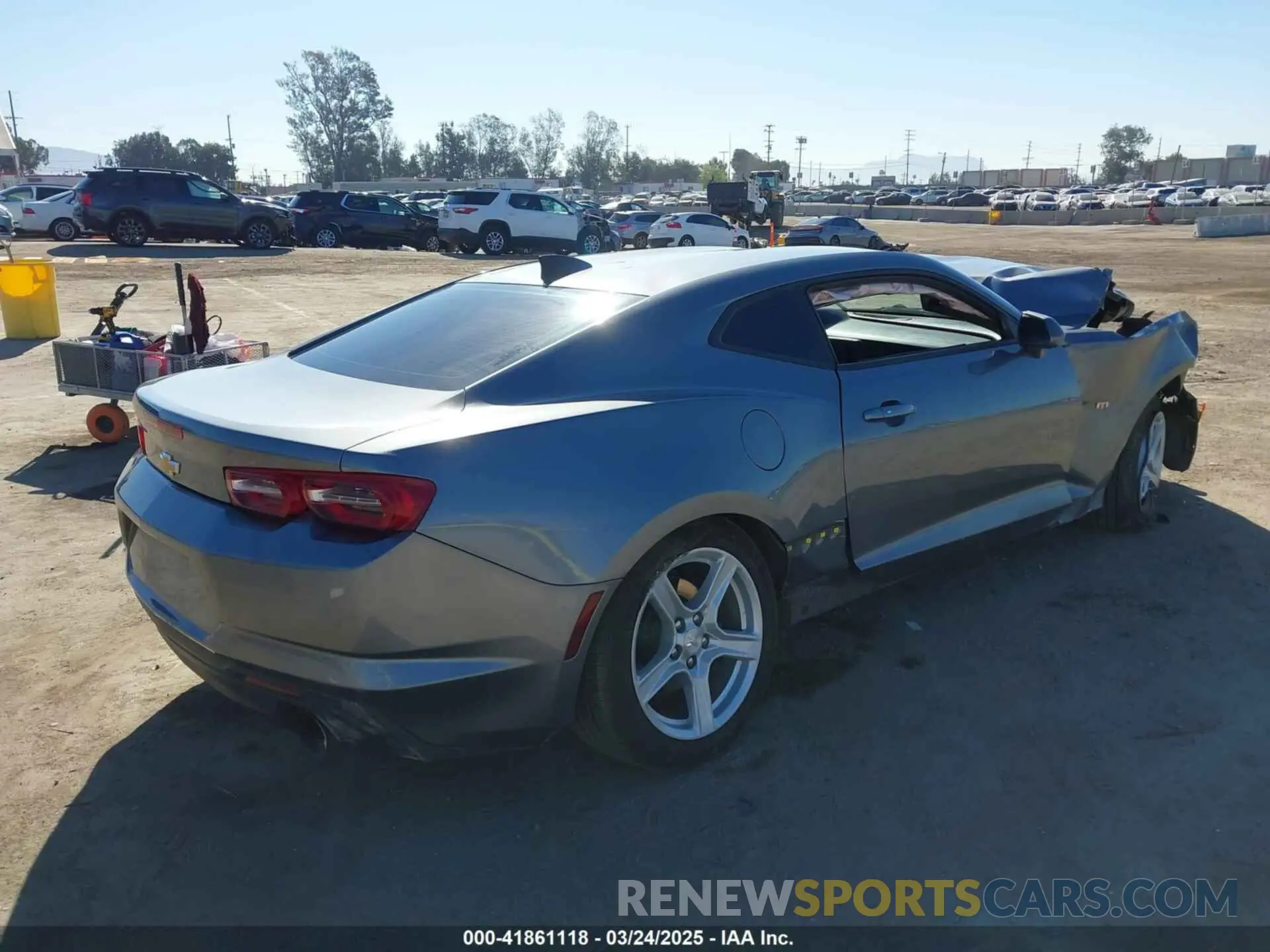 4 Фотография поврежденного автомобиля 1G1FB1RX7L0102306 CHEVROLET CAMARO 2020