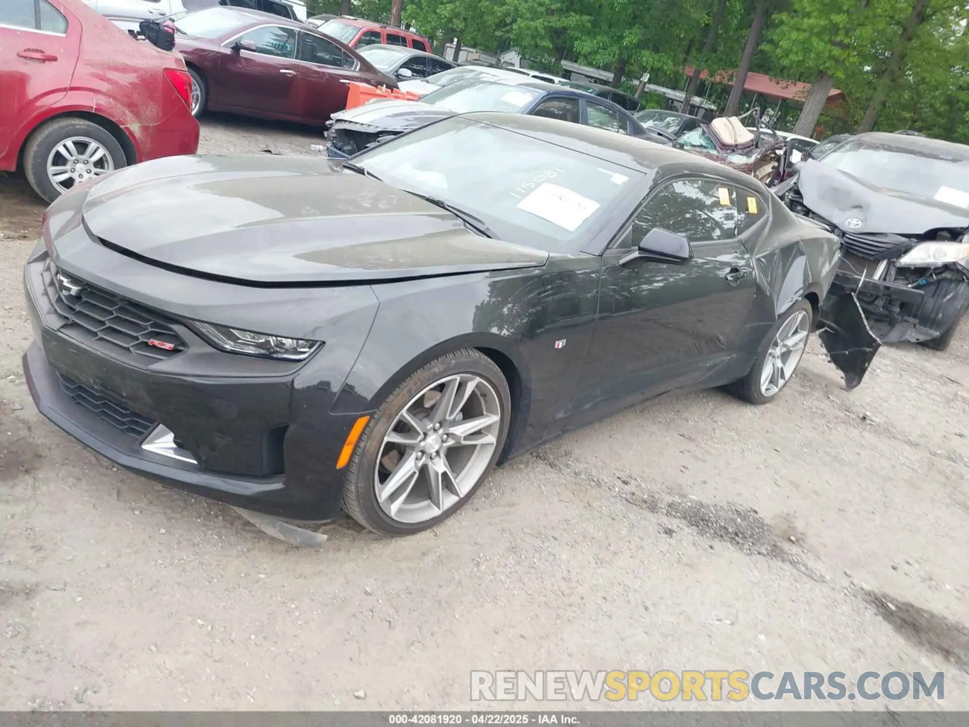 2 Photograph of a damaged car 1G1FB1RX8L0115081 CHEVROLET CAMARO 2020