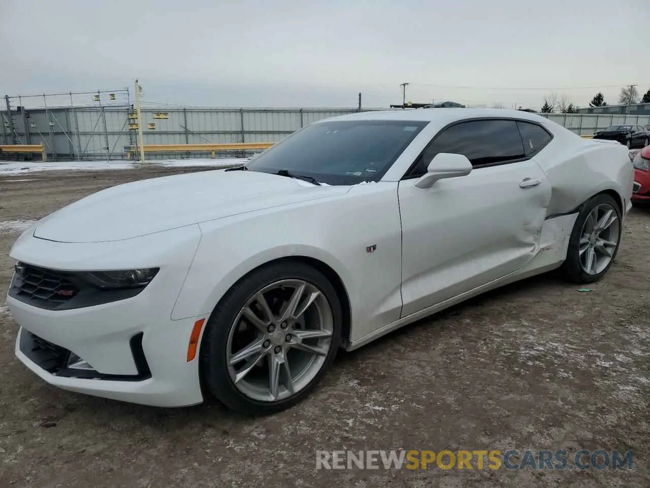 1 Photograph of a damaged car 1G1FB1RXXL0115261 CHEVROLET CAMARO 2020
