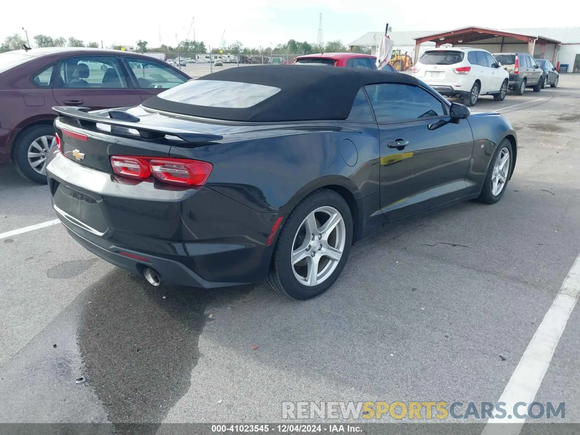 4 Фотография поврежденного автомобиля 1G1FB3DS9L0112858 CHEVROLET CAMARO 2020