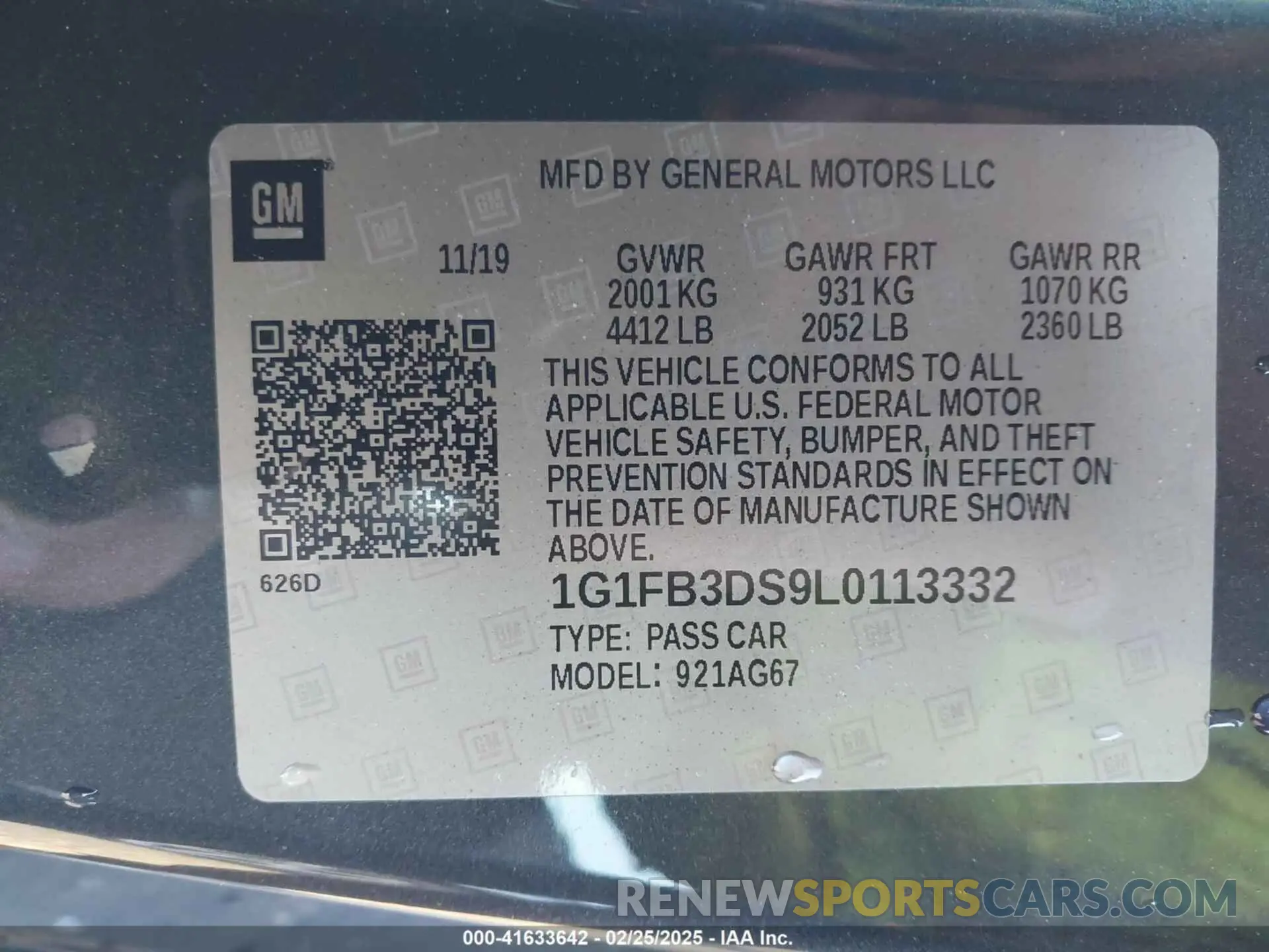 9 Photograph of a damaged car 1G1FB3DS9L0113332 CHEVROLET CAMARO 2020