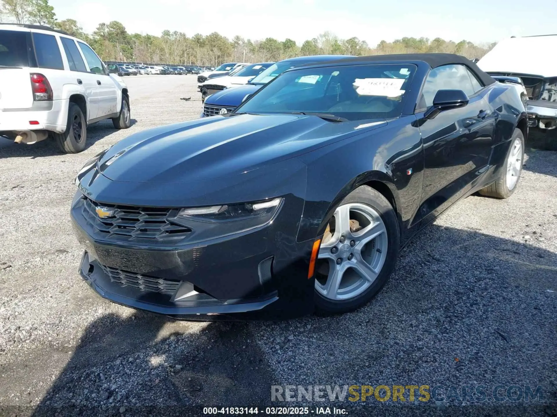 2 Фотография поврежденного автомобиля 1G1FB3DX0L0123792 CHEVROLET CAMARO 2020