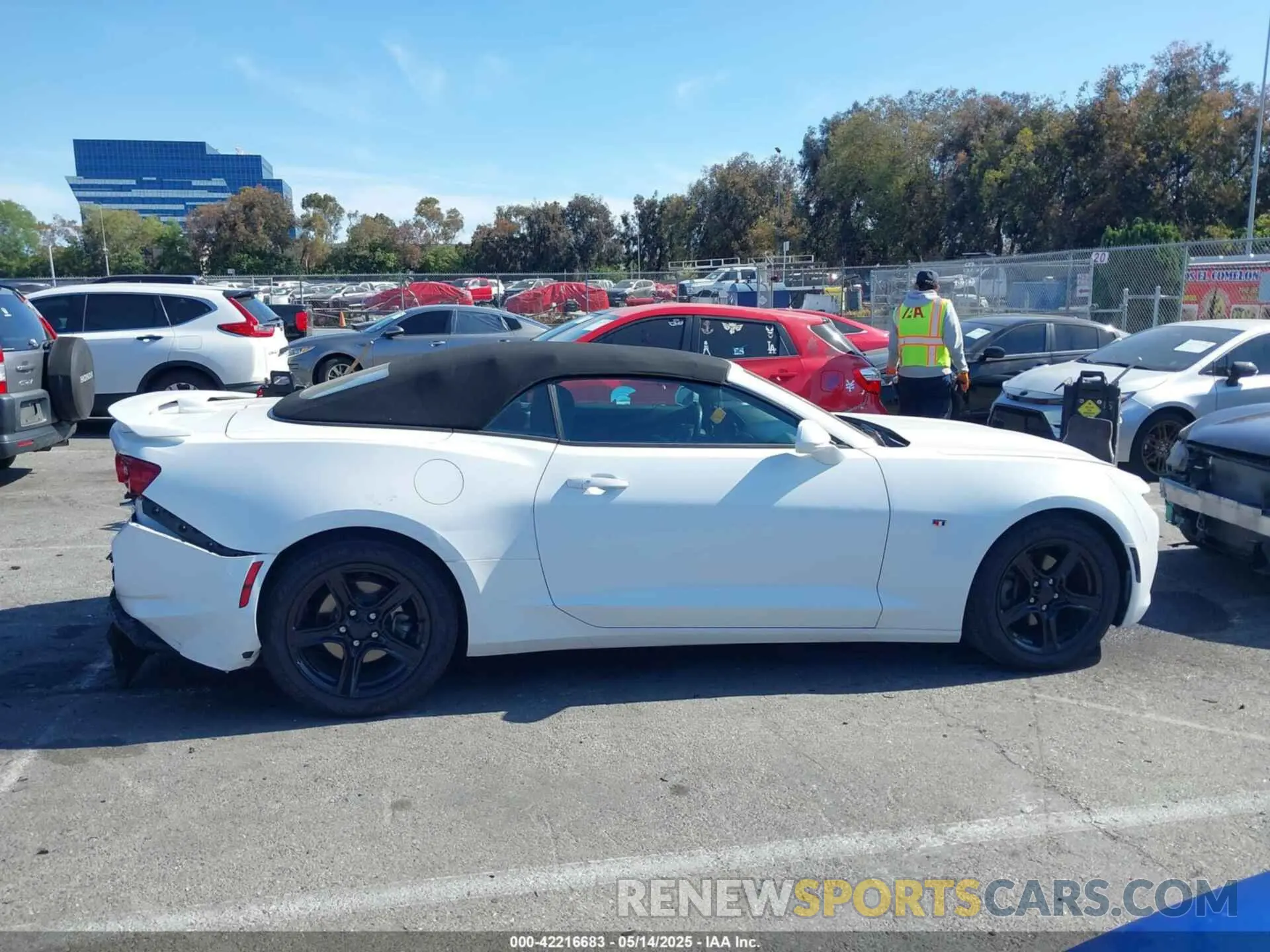 13 Photograph of a damaged car 1G1FB3DX6L0111596 CHEVROLET CAMARO 2020