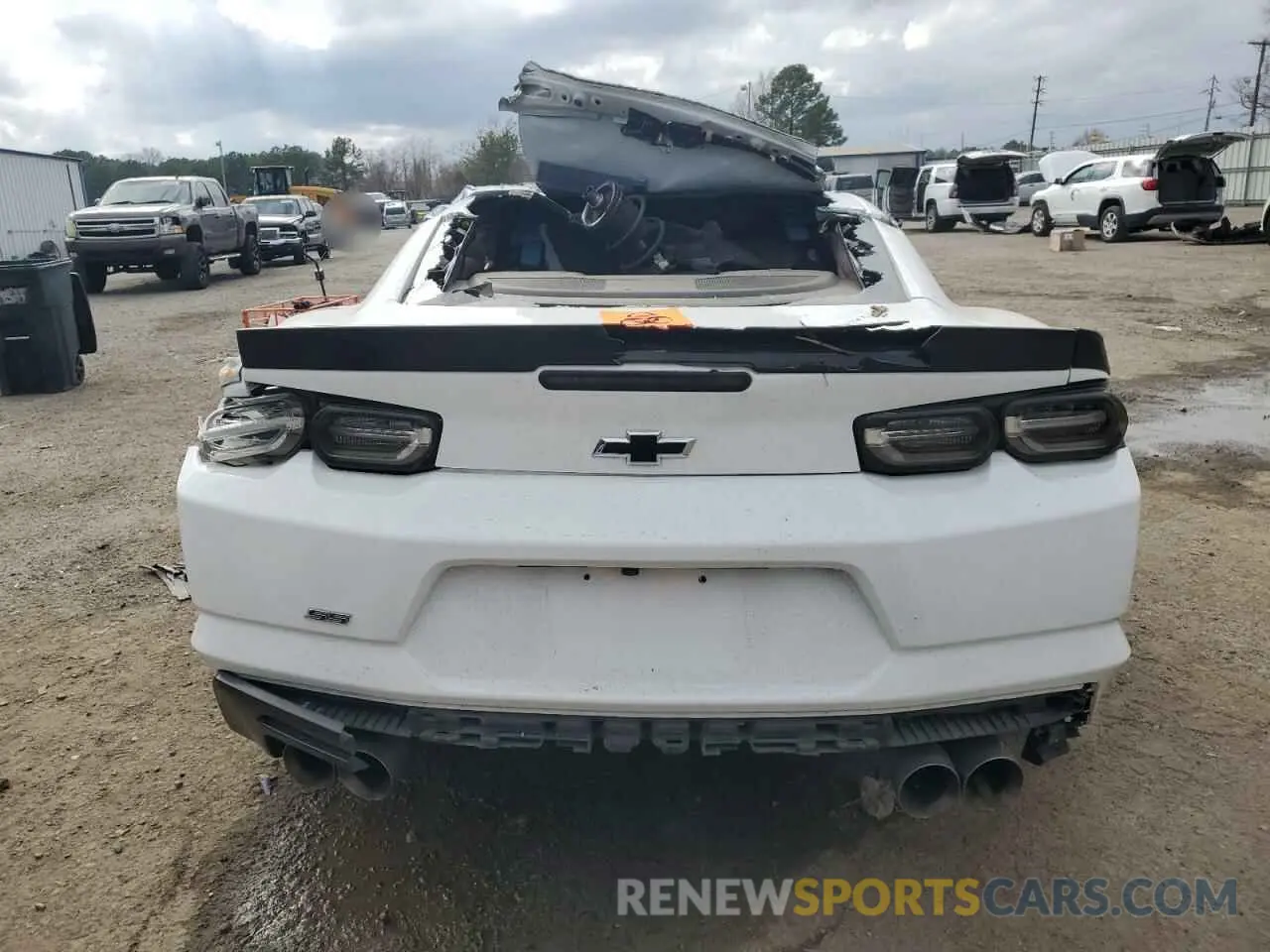 6 Photograph of a damaged car 1G1FE1R72L0135544 CHEVROLET CAMARO 2020
