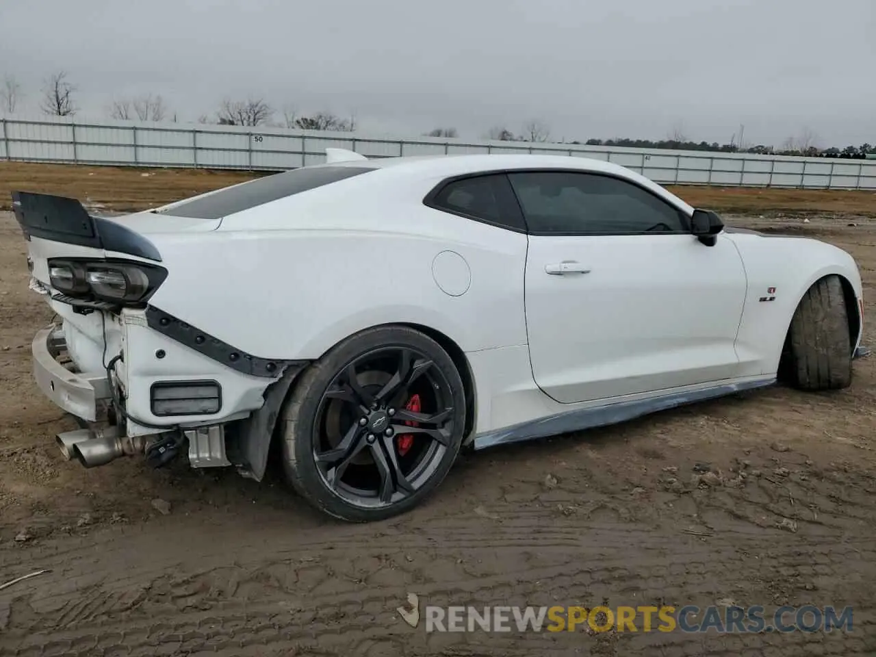 3 Фотография поврежденного автомобиля 1G1FE1R78L0141042 CHEVROLET CAMARO 2020