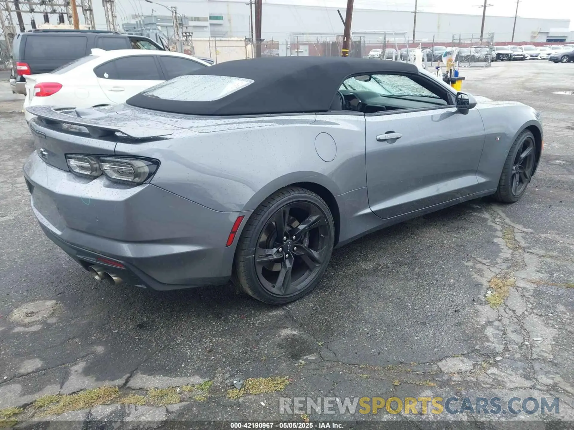 4 Photograph of a damaged car 1G1FG3D75L0111560 CHEVROLET CAMARO 2020