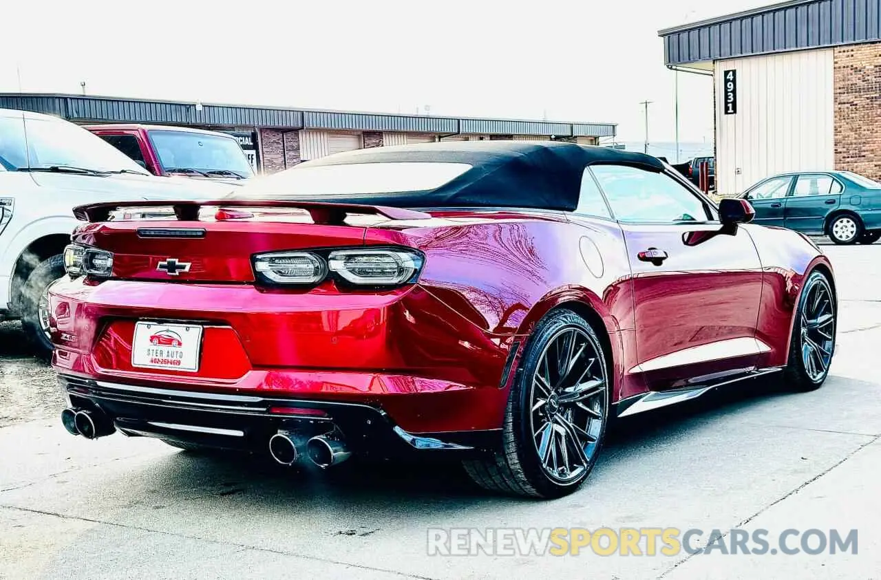 4 Photograph of a damaged car 1G1FK3D6XL0139943 CHEVROLET CAMARO 2020