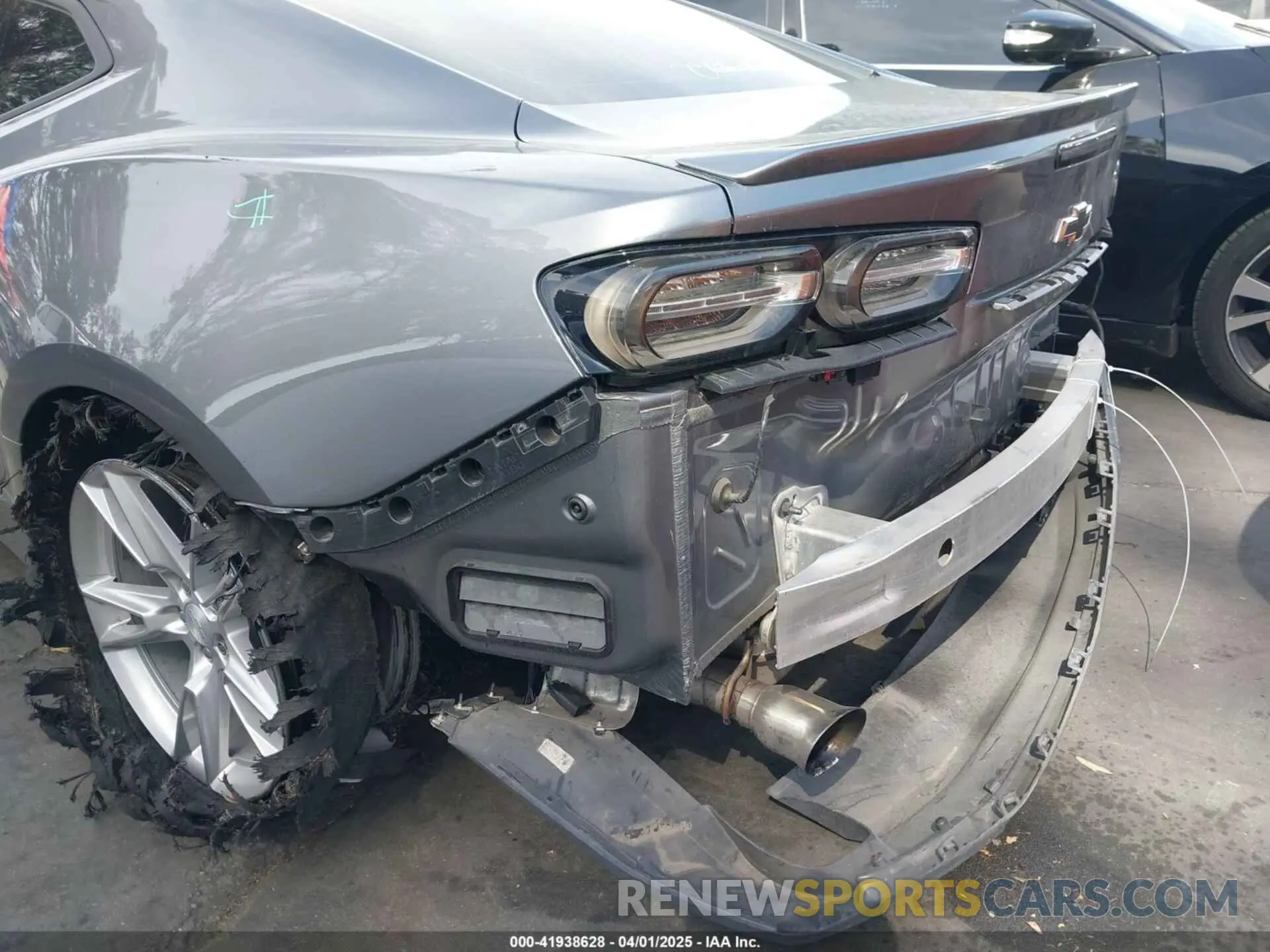 12 Фотография поврежденного автомобиля 1G1FB1RS0M0102492 CHEVROLET CAMARO 2021