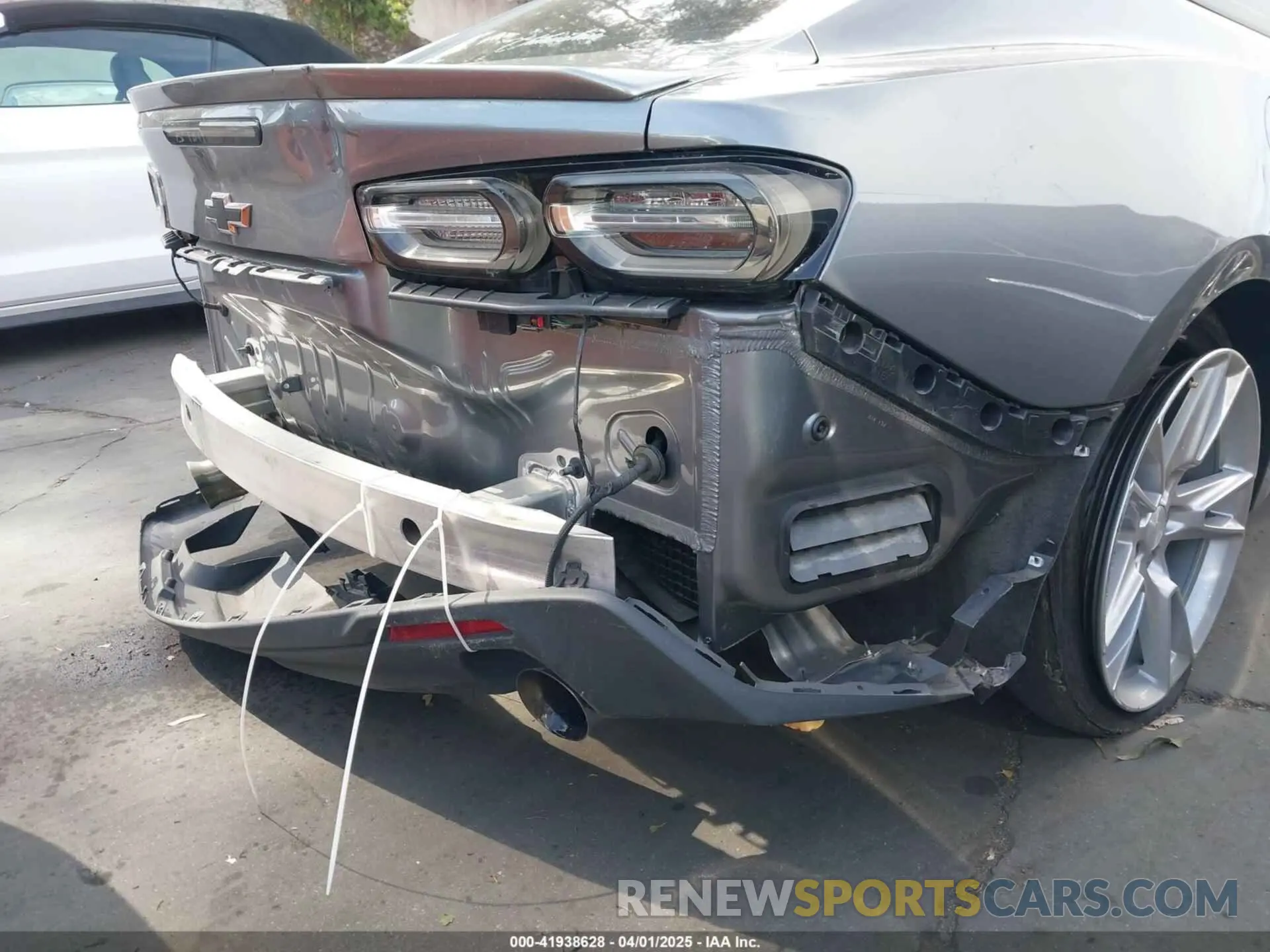 6 Фотография поврежденного автомобиля 1G1FB1RS0M0102492 CHEVROLET CAMARO 2021
