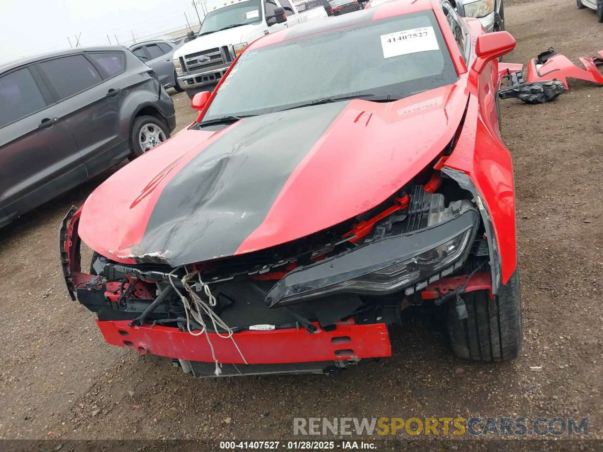 13 Фотография поврежденного автомобиля 1G1FB1RX0M0139568 CHEVROLET CAMARO 2021