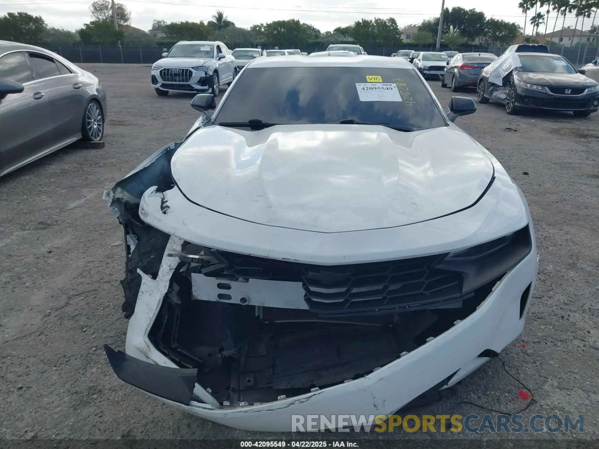 11 Фотография поврежденного автомобиля 1G1FB1RX1M0101783 CHEVROLET CAMARO 2021