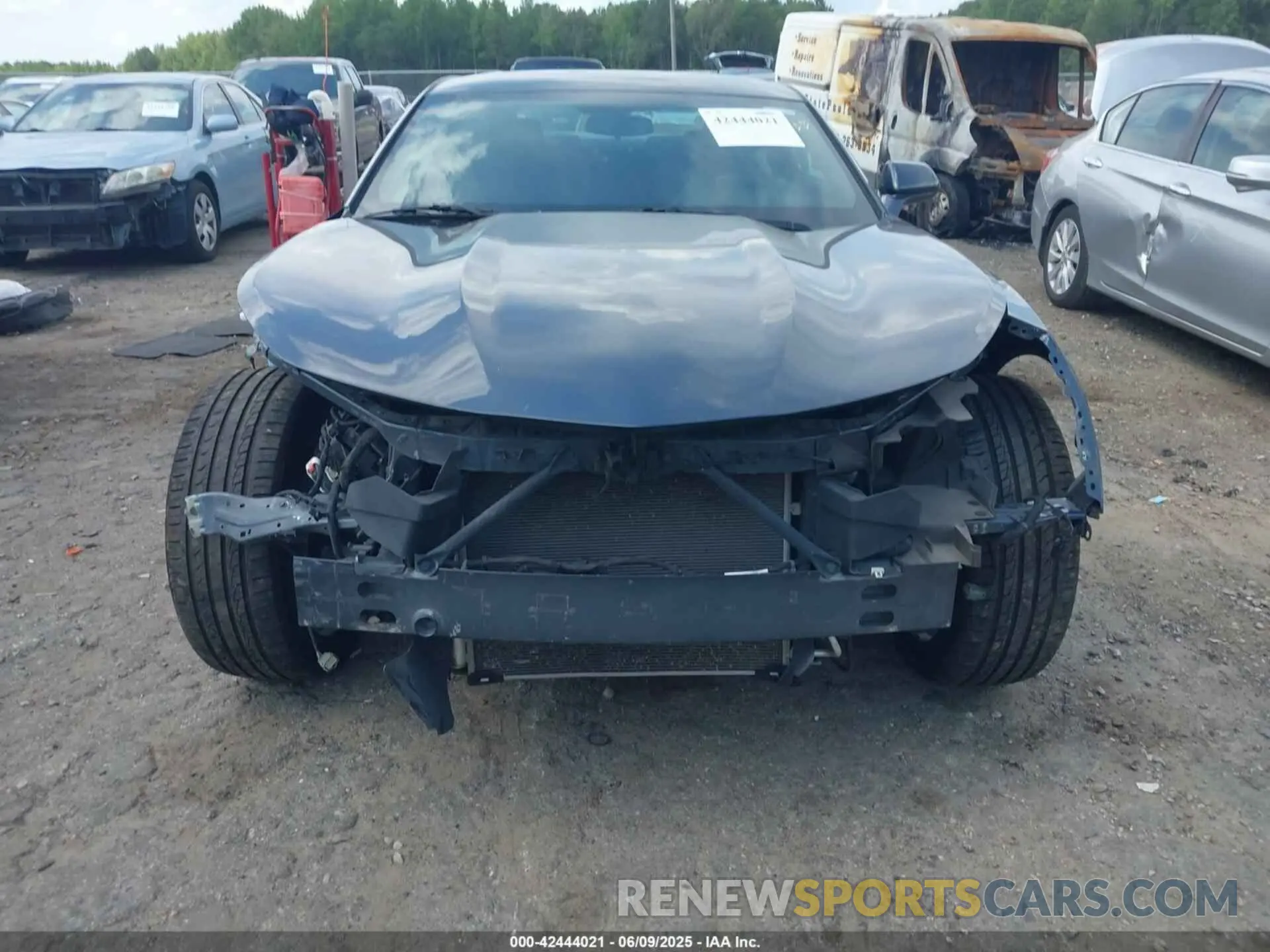 13 Фотография поврежденного автомобиля 1G1FB1RX8M0104325 CHEVROLET CAMARO 2021