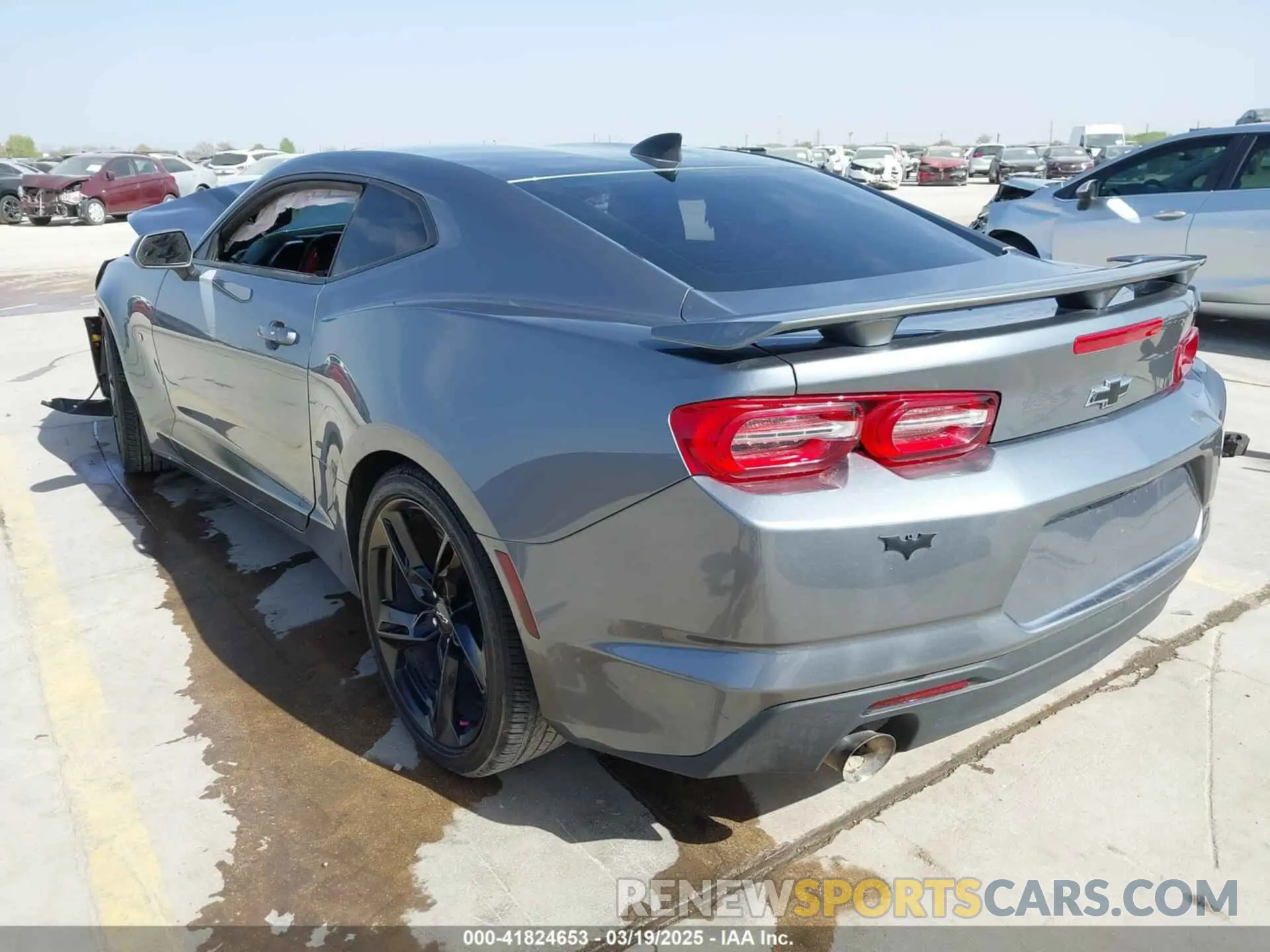3 Photograph of a damaged car 1G1FB1RX9M0125698 CHEVROLET CAMARO 2021