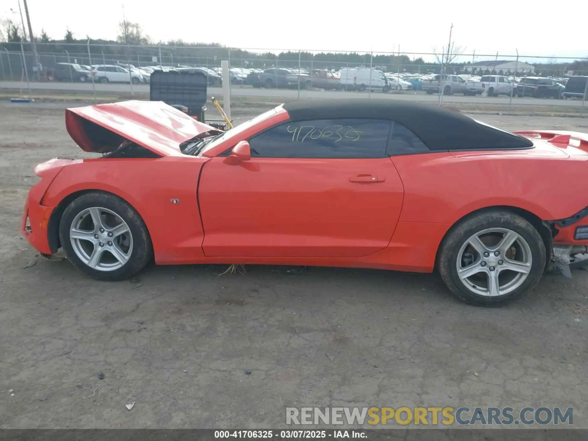15 Фотография поврежденного автомобиля 1G1FB3DS8M0102338 CHEVROLET CAMARO 2021