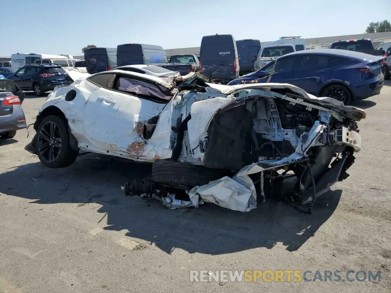 4 Фотография поврежденного автомобиля 1G1FD1RS2M0137044 CHEVROLET CAMARO 2021
