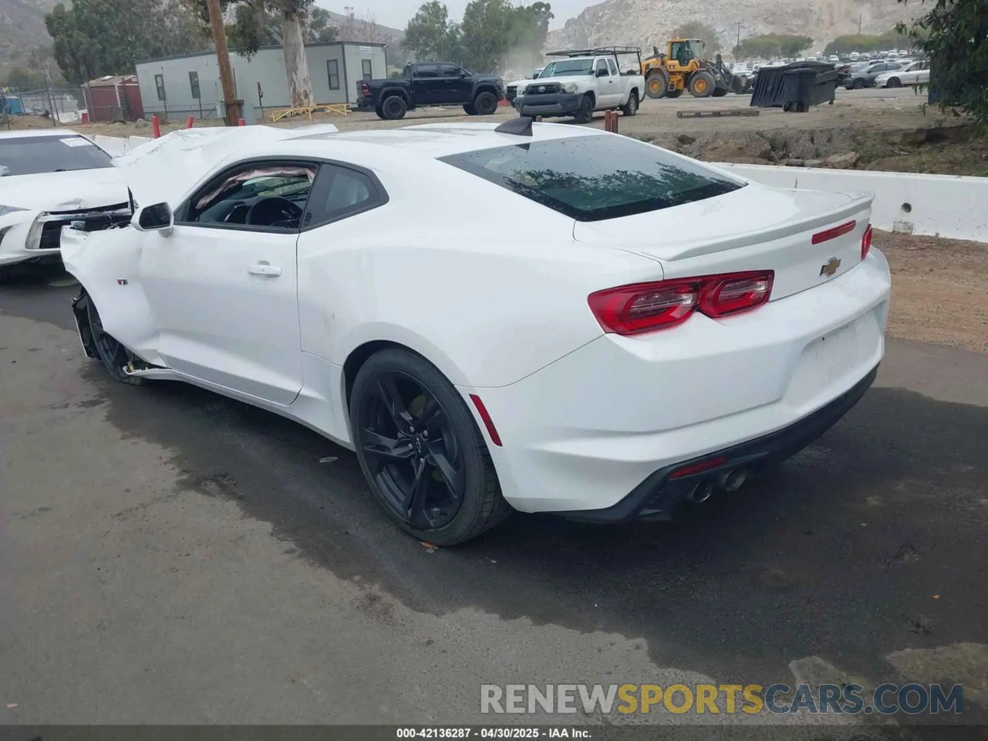 3 Photograph of a damaged car 1G1FD1RS9M0136909 CHEVROLET CAMARO 2021