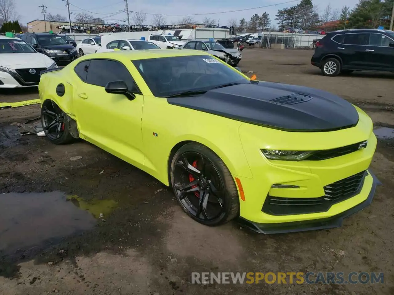 4 Photograph of a damaged car 1G1FE1R72M0108068 CHEVROLET CAMARO 2021