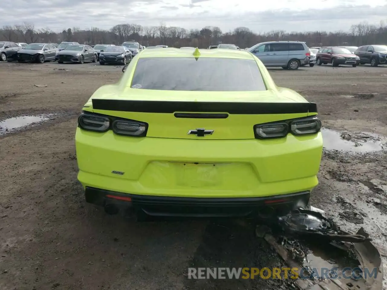 6 Photograph of a damaged car 1G1FE1R72M0108068 CHEVROLET CAMARO 2021