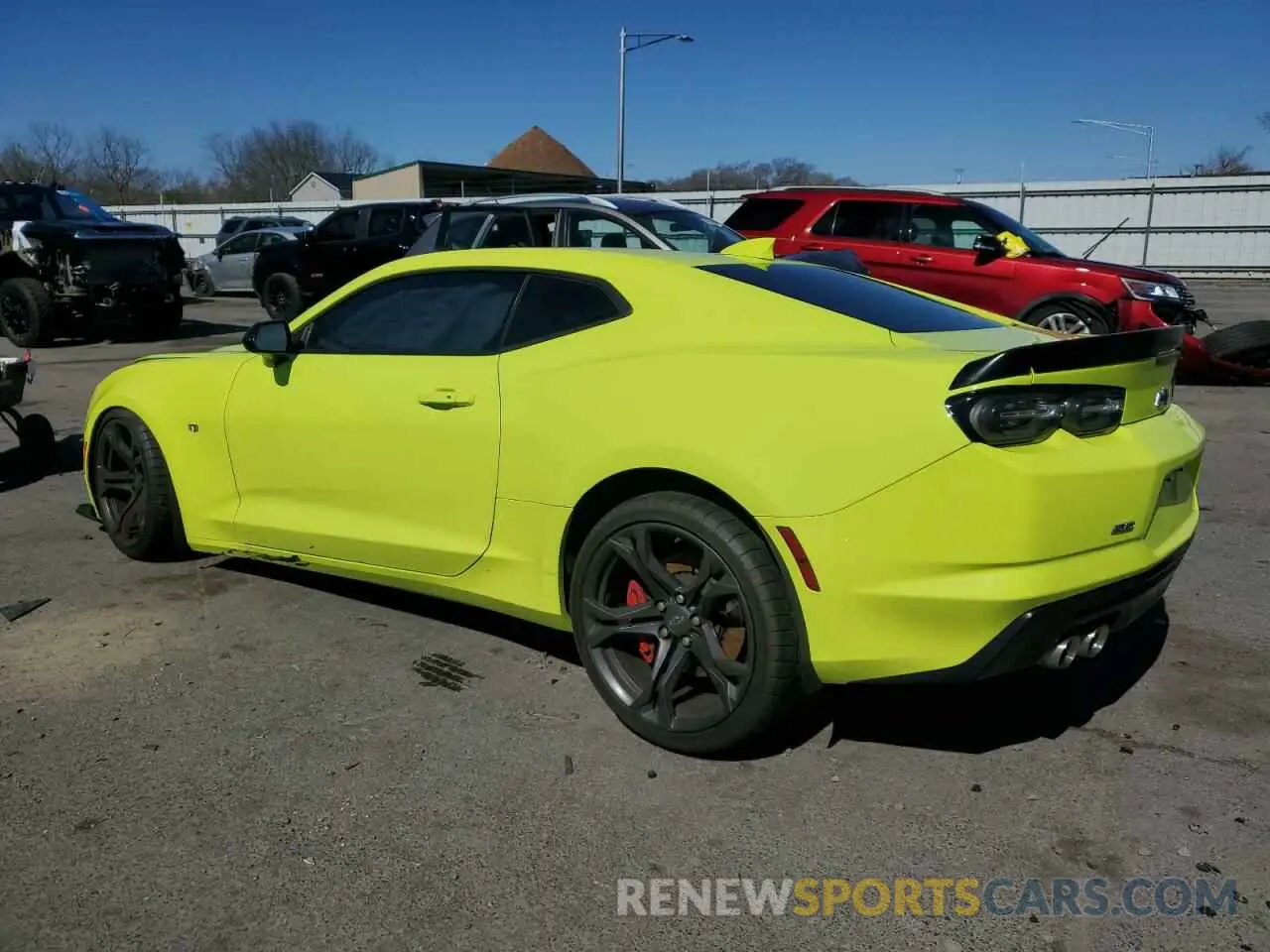 2 Photograph of a damaged car 1G1FE1R76M0105173 CHEVROLET CAMARO 2021